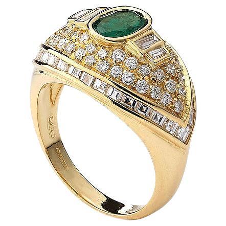Emerald and Diamond Yellow Gold Ring For Sale
