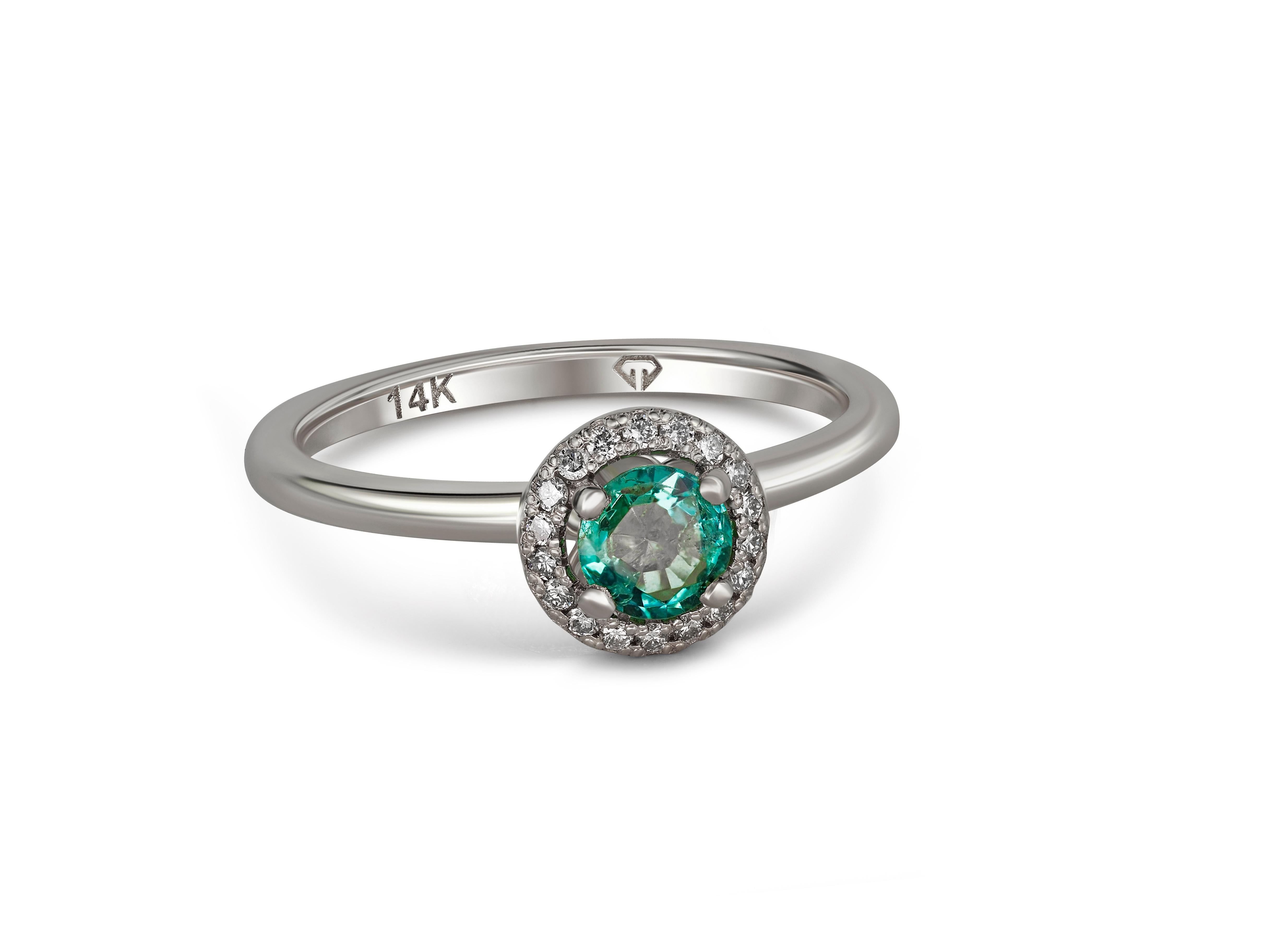 For Sale:  Emerald and Diamonds 14k gold ring.  Emerald Halo Gold Ring. 4