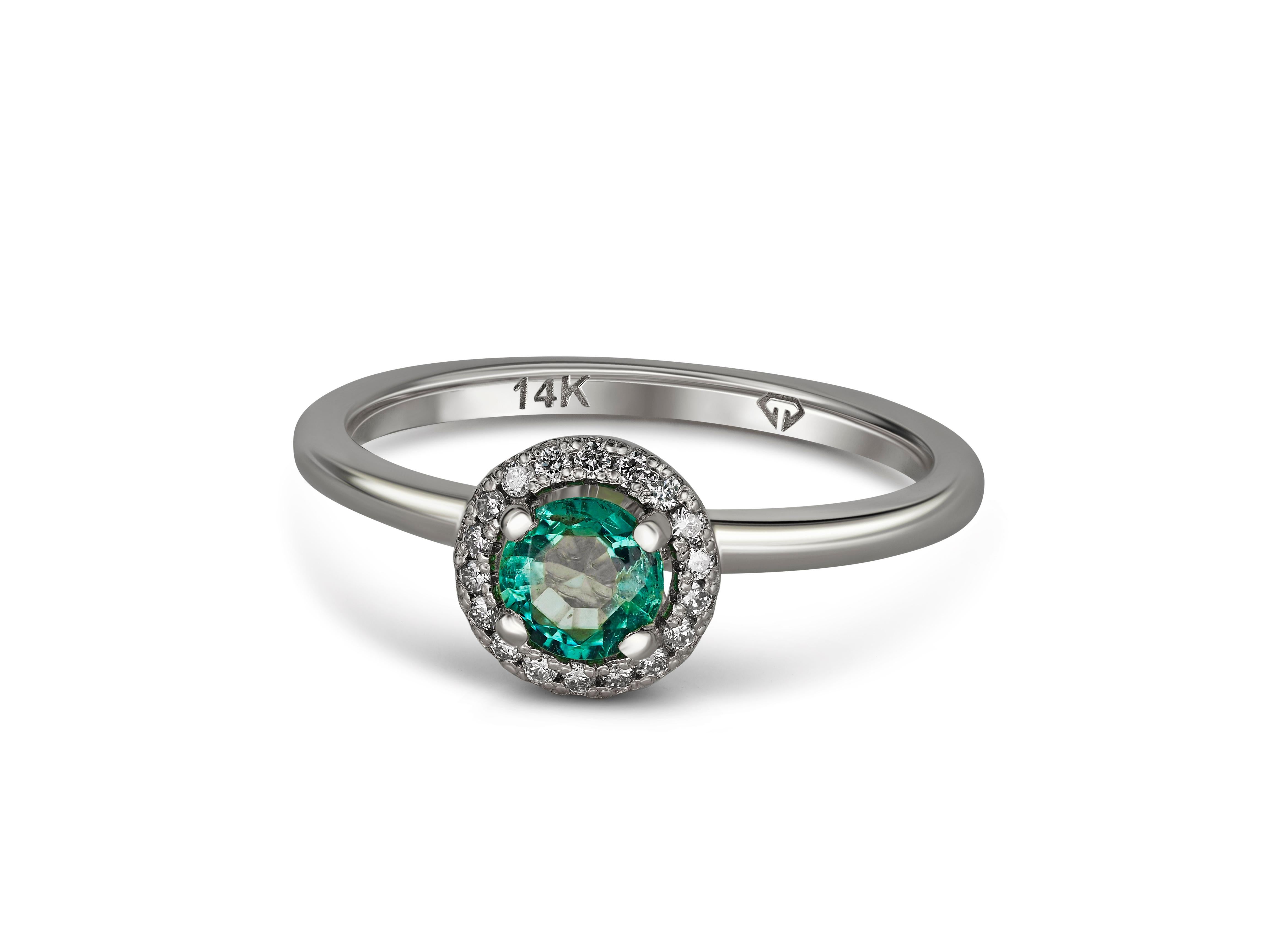 For Sale:  Emerald and Diamonds 14k gold ring.  Emerald Halo Gold Ring. 5