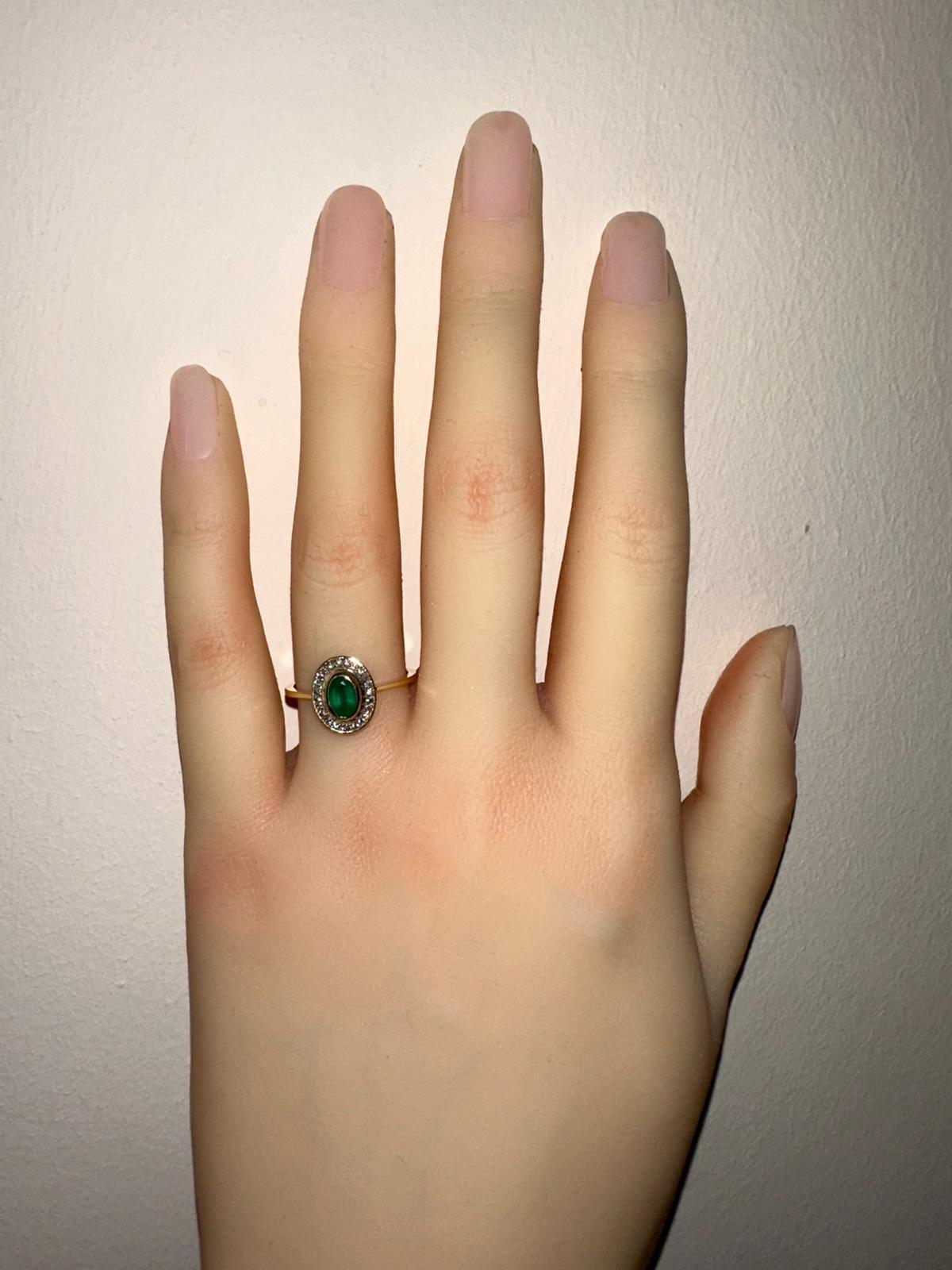 in vendita:  Anello in oro 14k con smeraldo e diamanti. 9