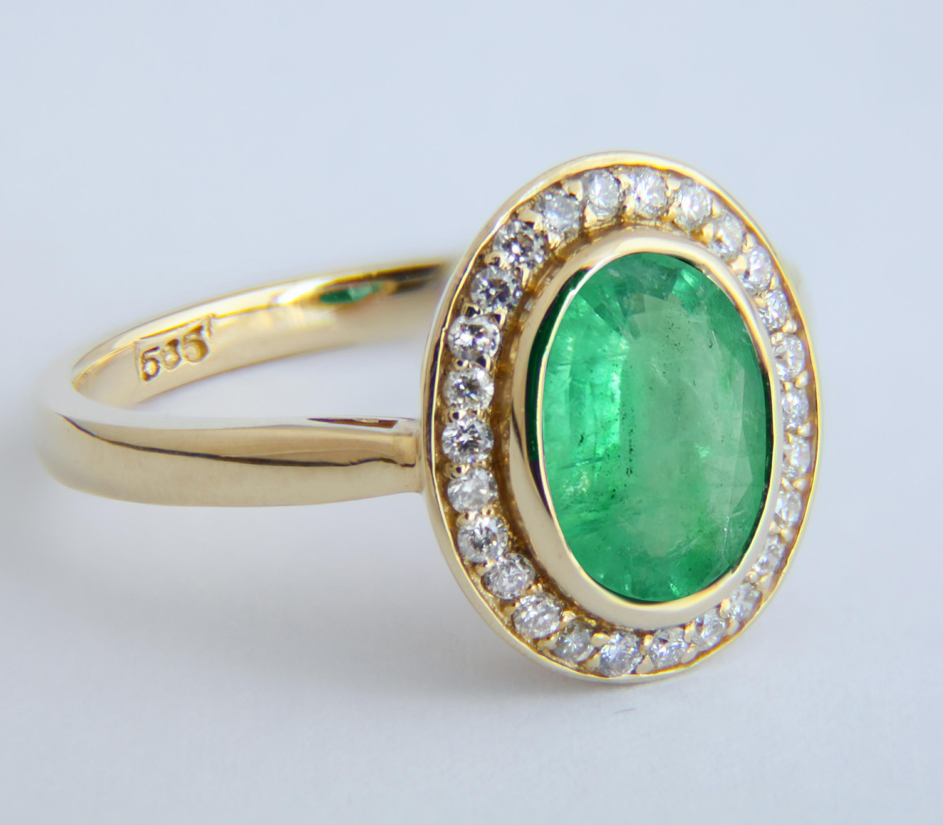 For Sale:  Emerald and diamonds 14k gold ring. 5