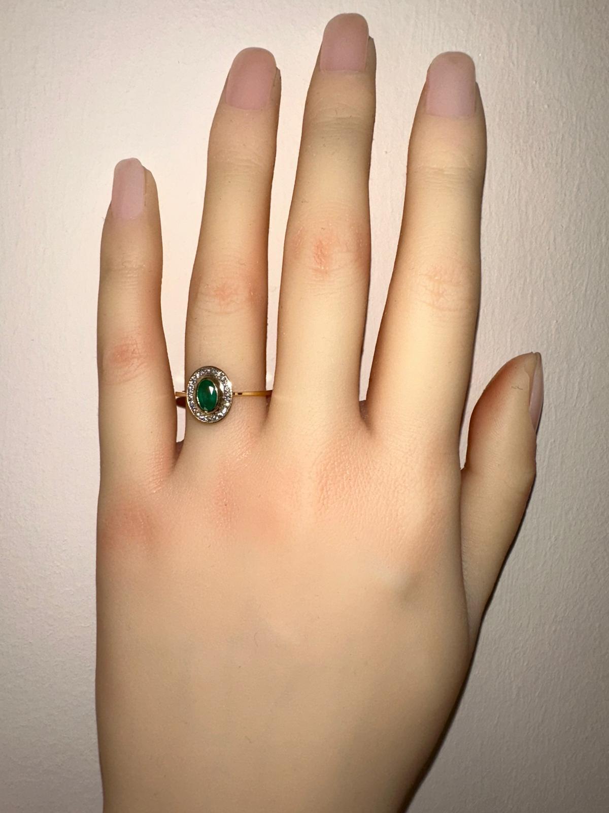 in vendita:  Anello in oro 14k con smeraldo e diamanti. 7
