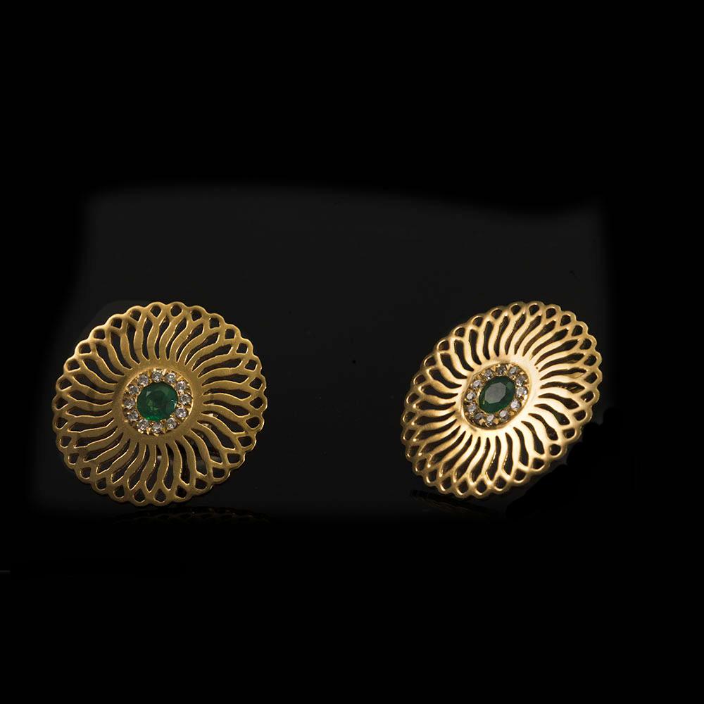 Contemporary  18 Karat Gold Emerald and Diamonds Sunflower Earrings For Sale