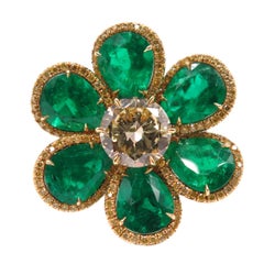 Emerald and Fancy Yellow Diamond Flower Ring