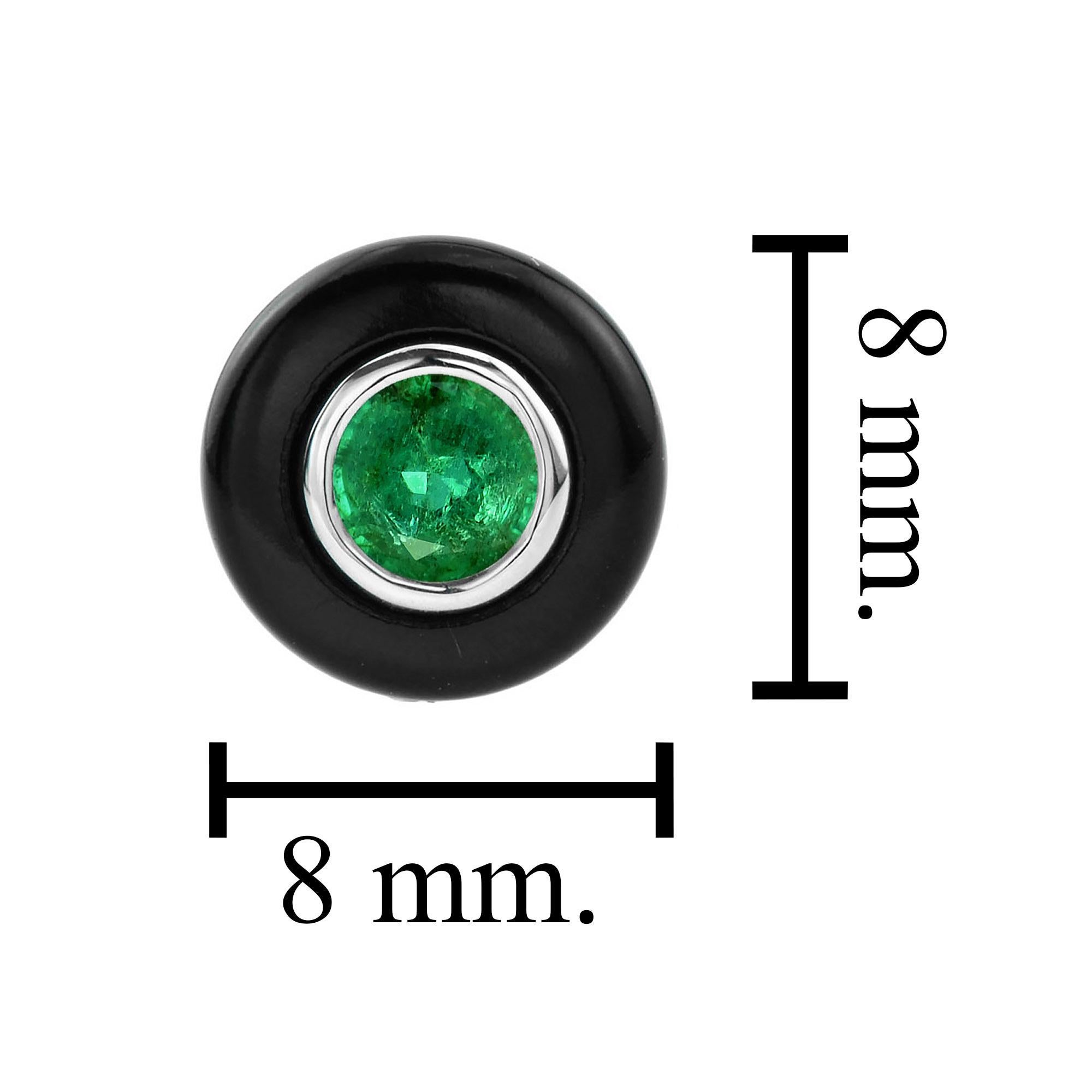 Emerald and Onyx Halo Antique Style Stud Earrings in 14K White Gold In New Condition For Sale In Bangkok, TH