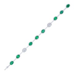 Bracciale con smeraldo e diamante ovale
