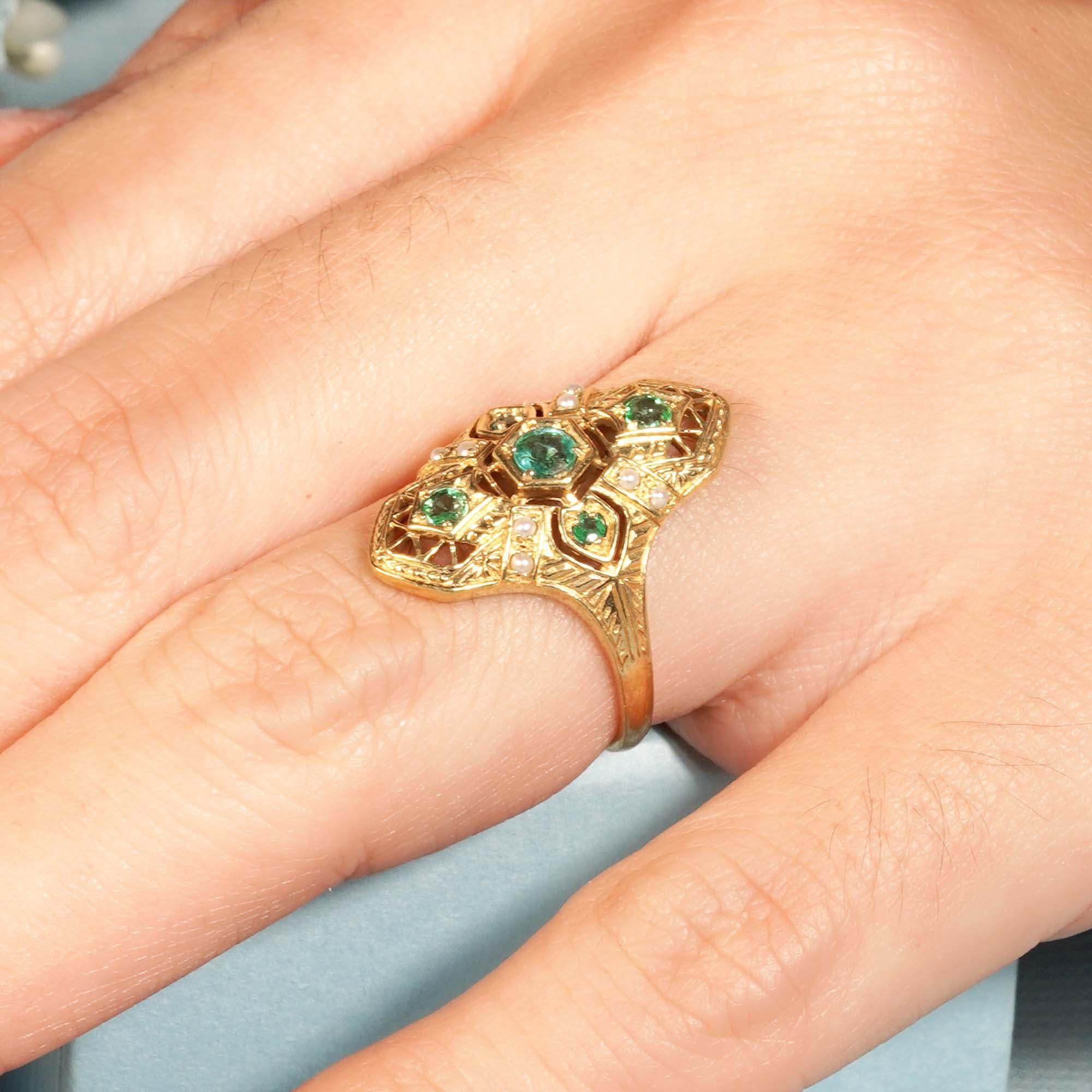 Emerald and Pearl Art deco Style Geometric Three Stone Ring in 14K Gold For Sale 3