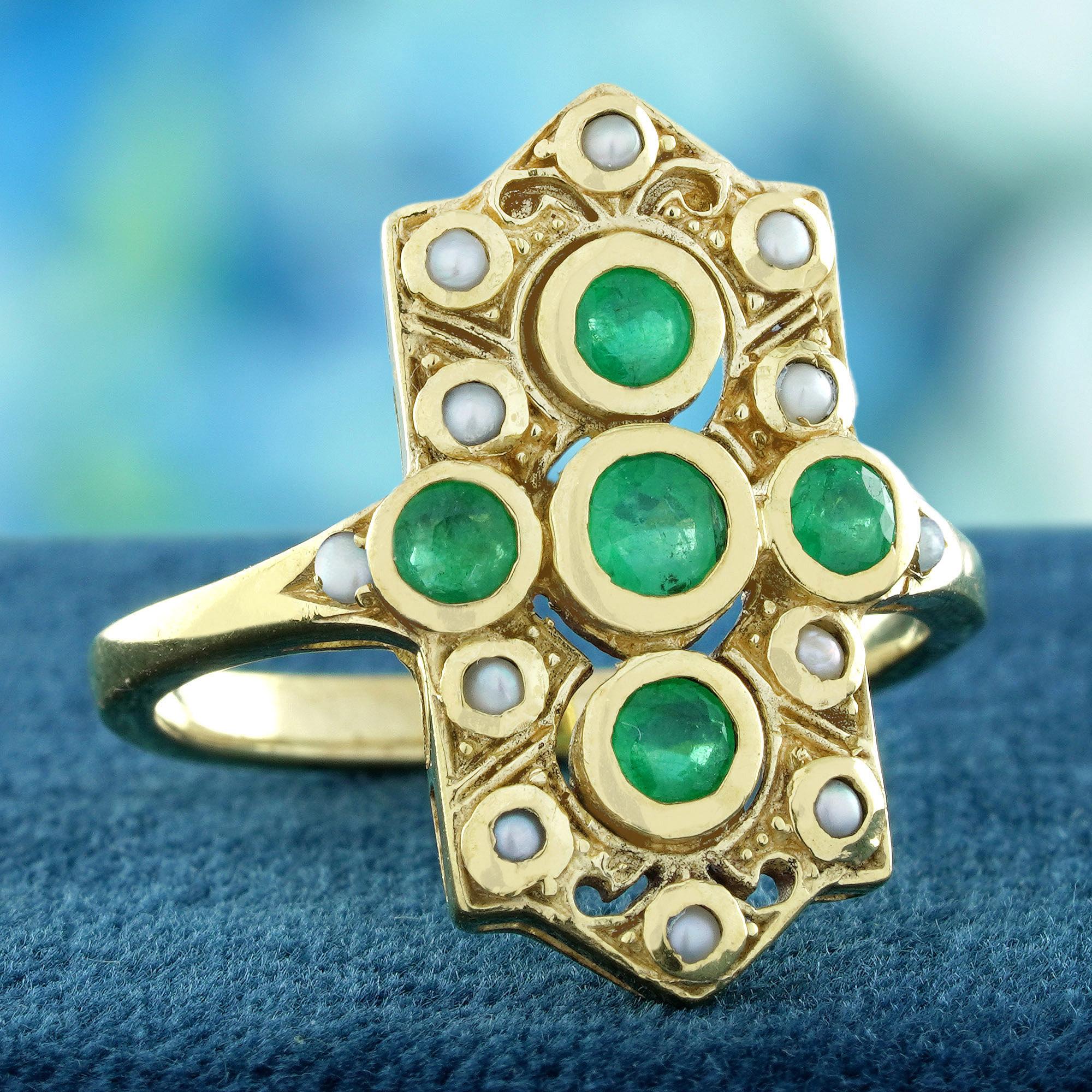 Edoardiano Smeraldo e perla in stile vintage  Anello Cocktail in oro giallo massiccio 14K in vendita