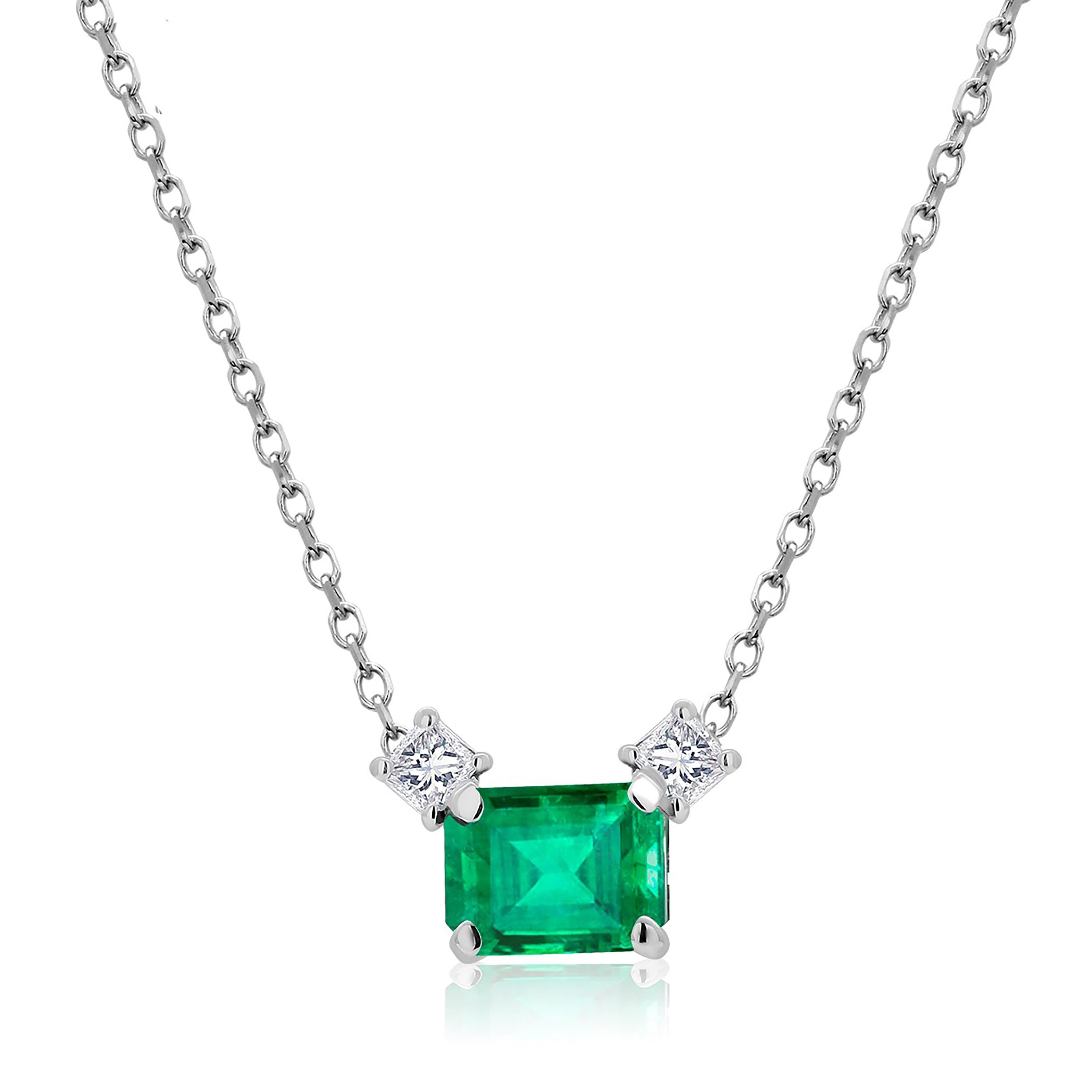 Emerald and Princess Diamond Gold Drop Pendant Necklace In New Condition In New York, NY