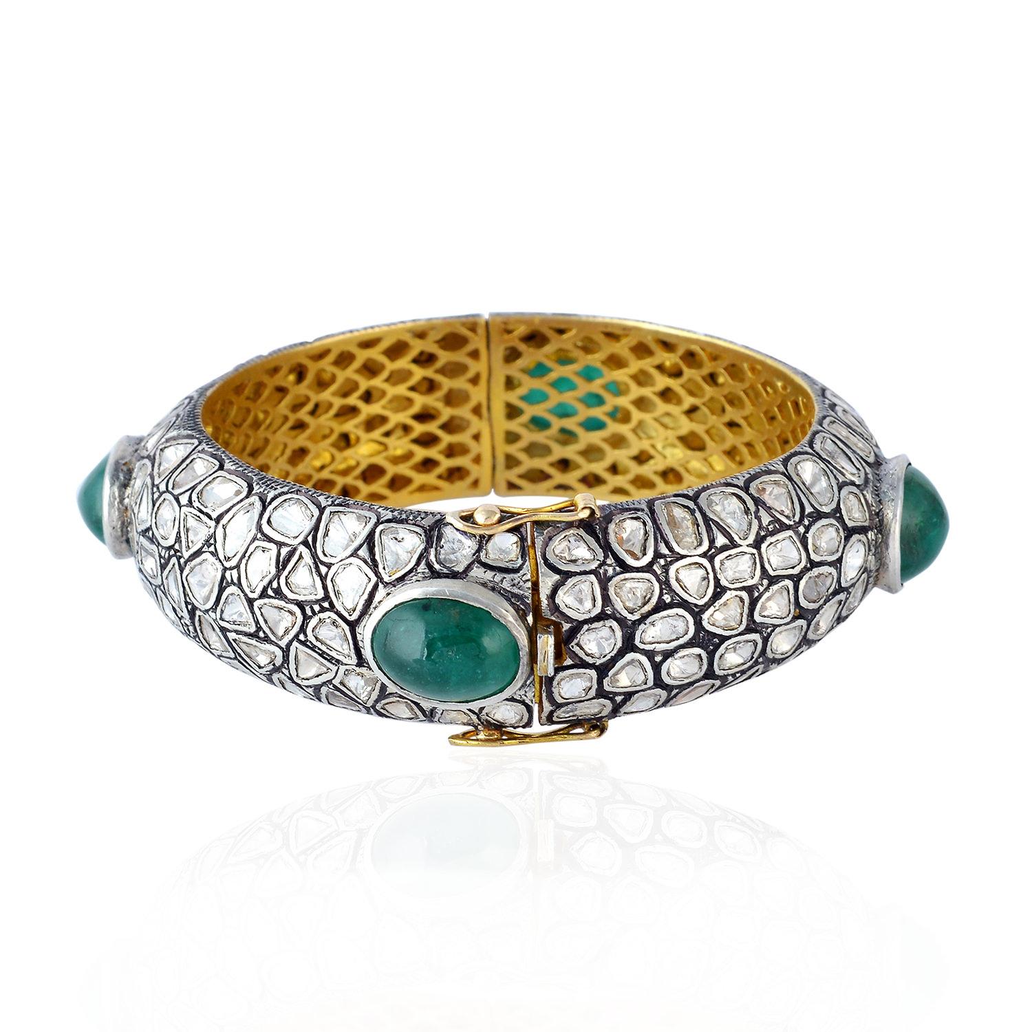 Emerald and Rosecut Diamond Bangle Made In 14k Gold & Silver In New Condition For Sale In New York, NY