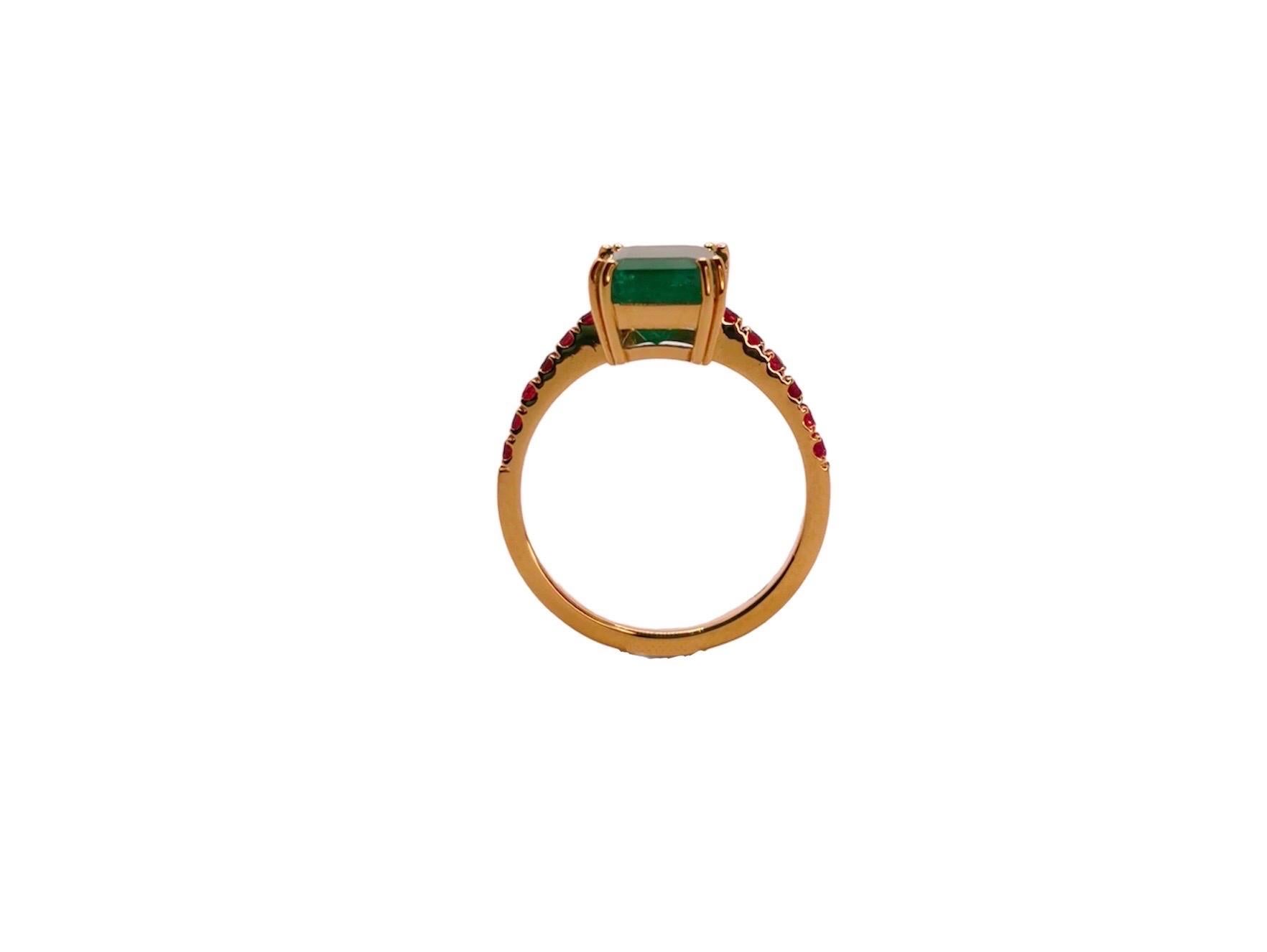 Emerald Cut Emerald and Rubies 18 Karat Solid Yellow Gold Estate Ring For Sale