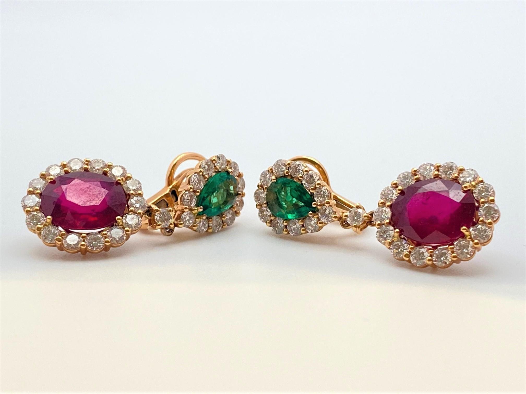 Contemporary Emerald and Ruby Drop Earrings in 18KT Rose Gold For Sale