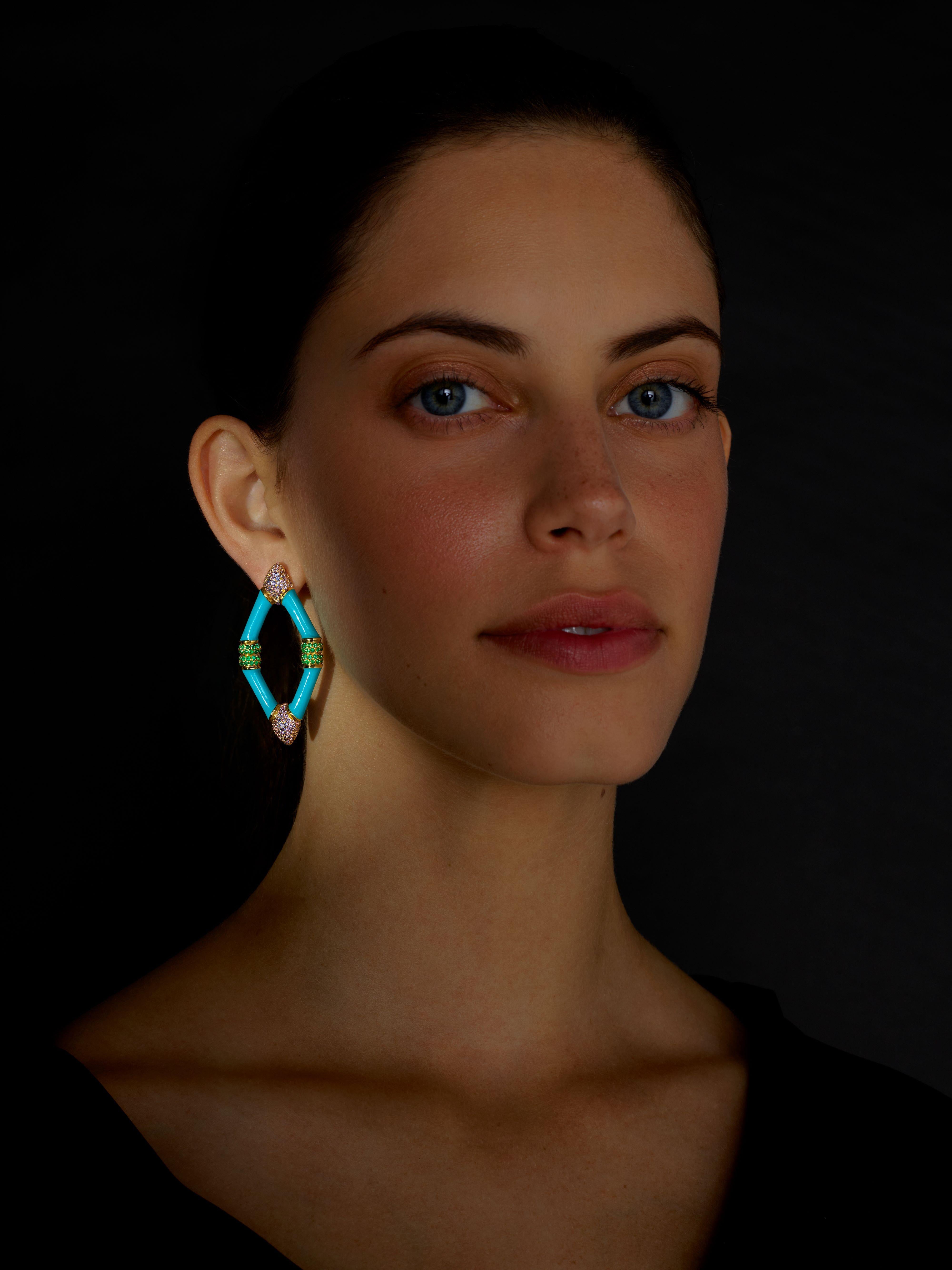 Rosior One-off Drop Earrings set in 19.2K Yellow Gold (the traditional gold alloy used for jewelry manufacturing in Portugal) and 