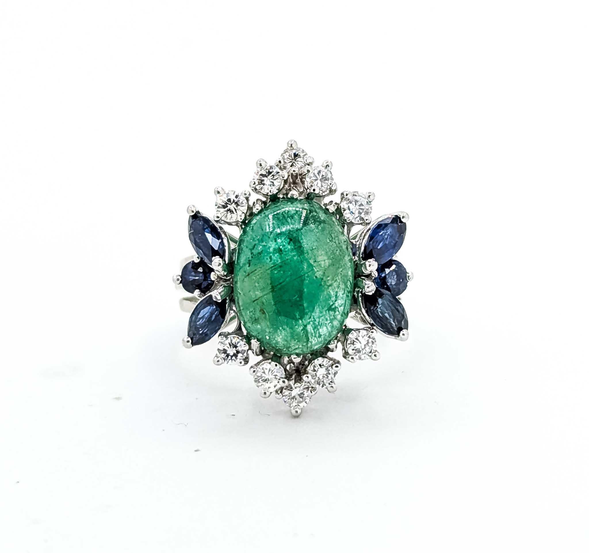 Bague en or blanc 14k avec émeraude et saphir en vente 4