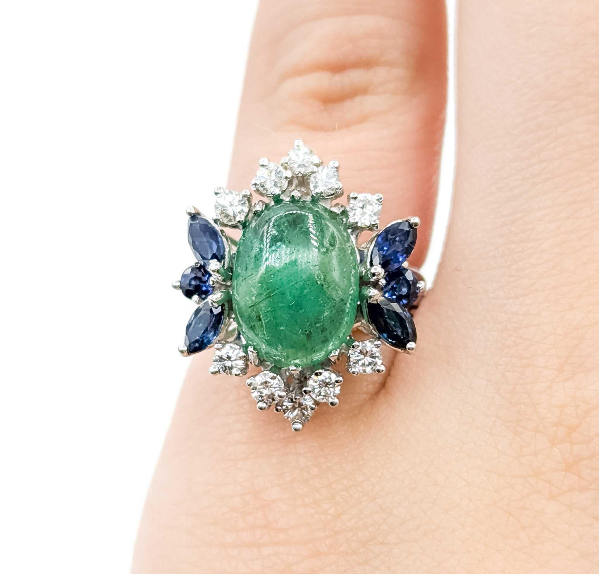 Bague en or blanc 14k avec émeraude et saphir Pour femmes en vente