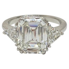Emerald and Trillion Cut Engagement Ring Platinum 4.10 Carat GIA
