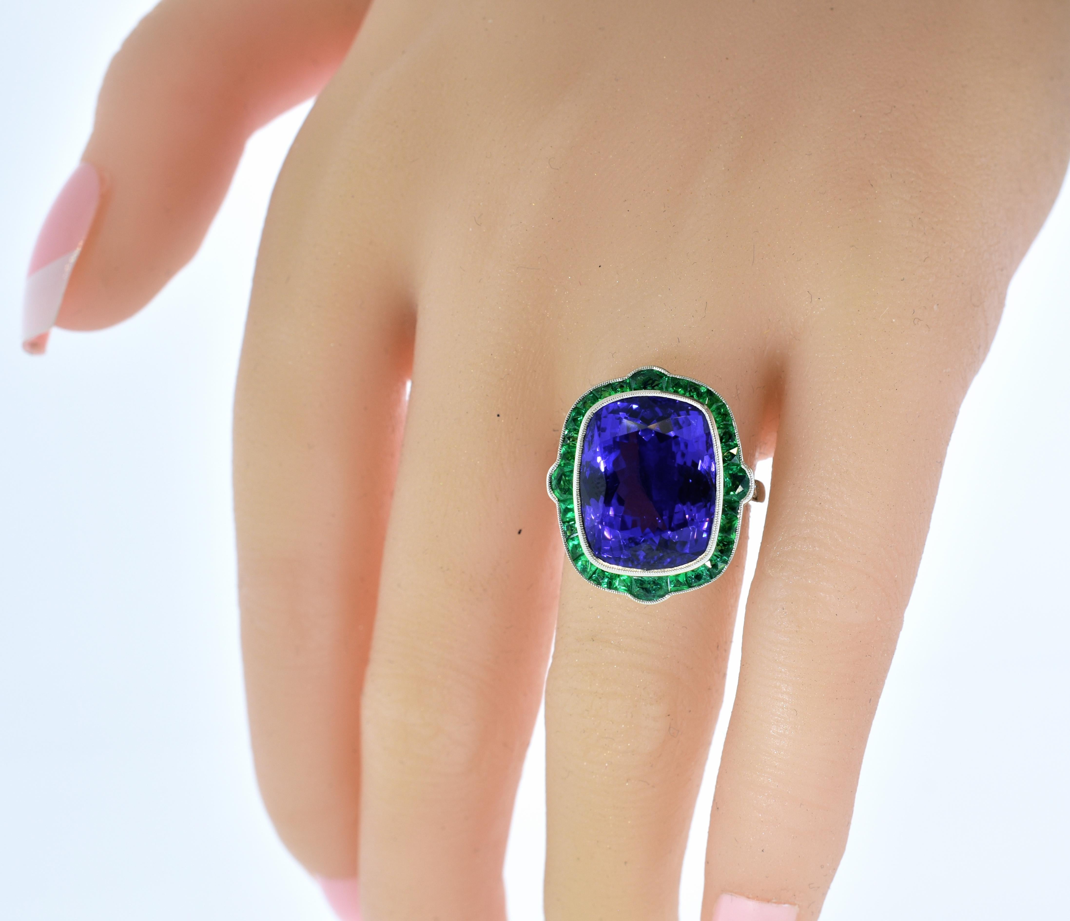  Very Fine Tanzanite and Emerald Platinum Ring In New Condition In Aspen, CO