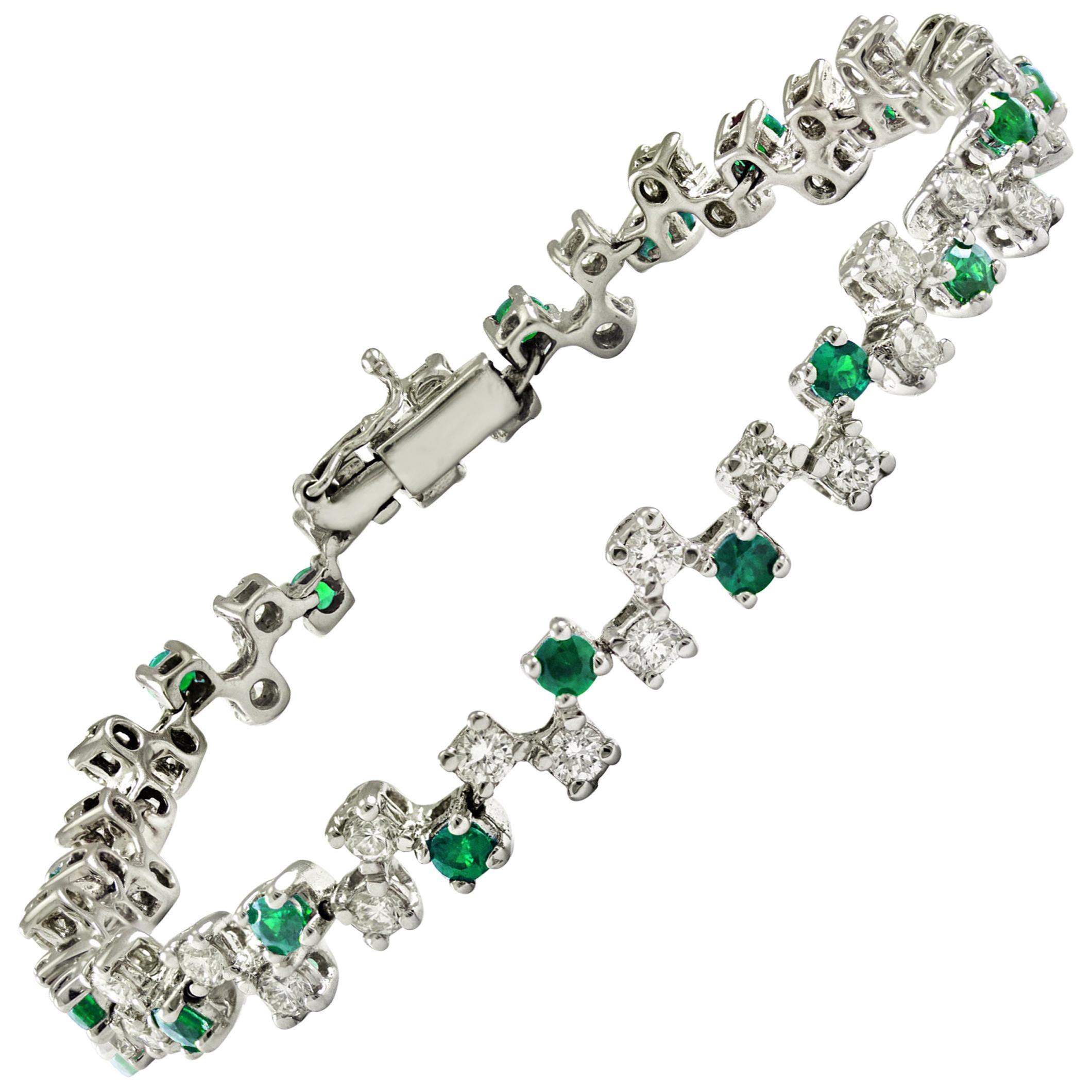 Emerald and White Diamond Tennis Bracelet Made to Measure in Italy