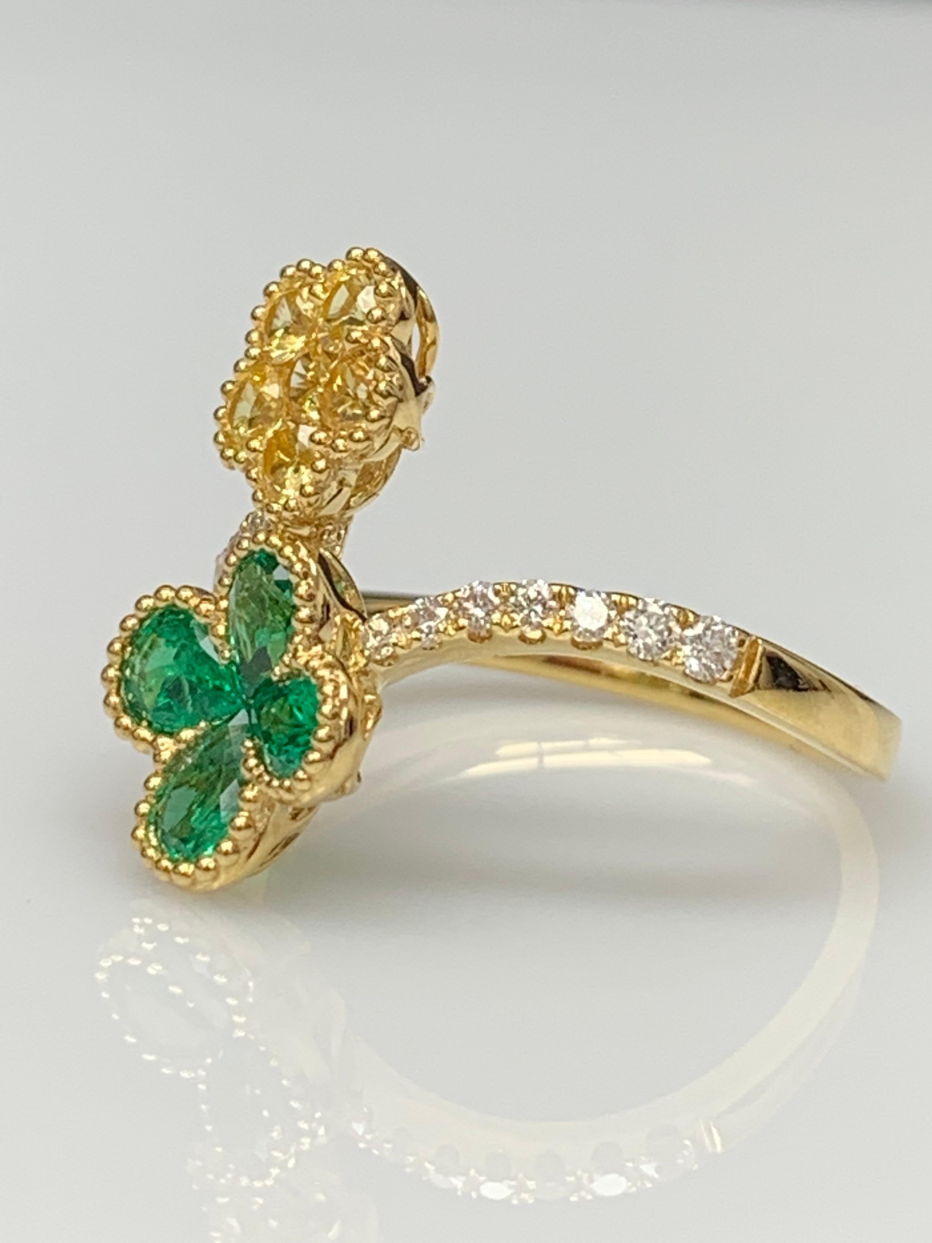 Smaragd und gelber Saphir Blume Diamant Ring in 18K Gelbgold im Angebot 6