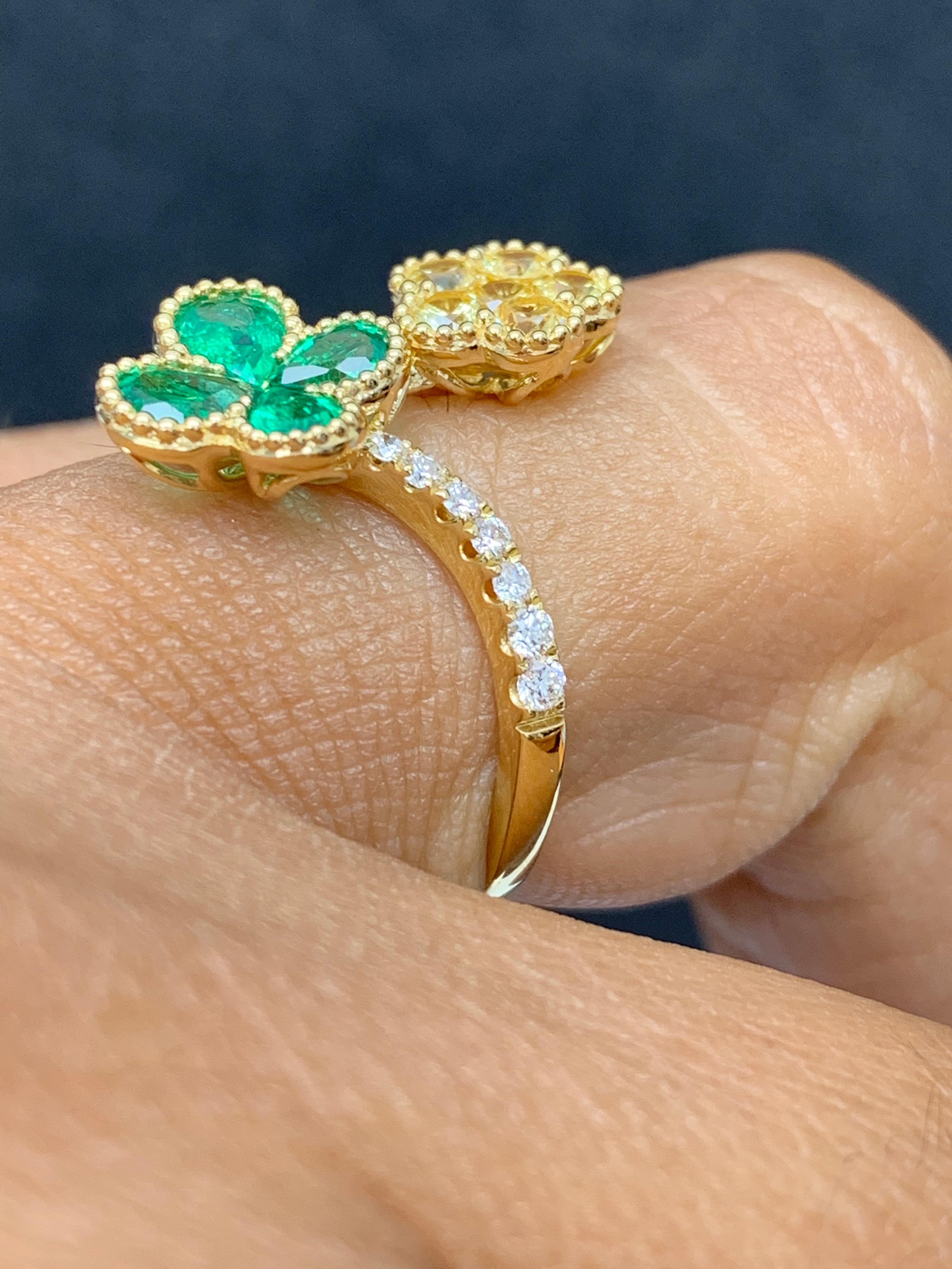 Smaragd und gelber Saphir Blume Diamant Ring in 18K Gelbgold Damen im Angebot