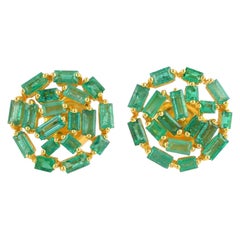 Emerald Baguette 18 Karat Yellow Gold Stud Earrings