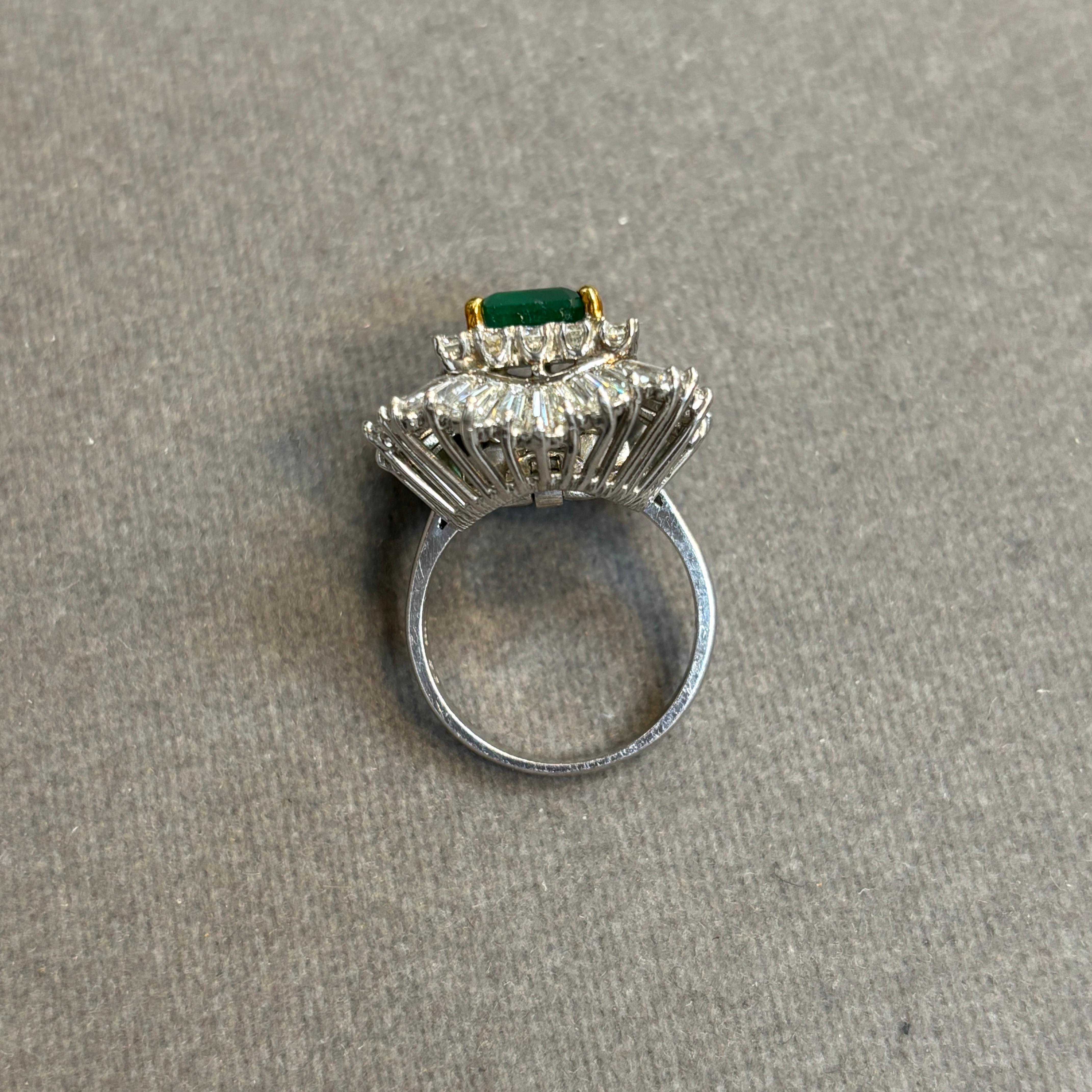 Emerald Ballerina Ring - image 12