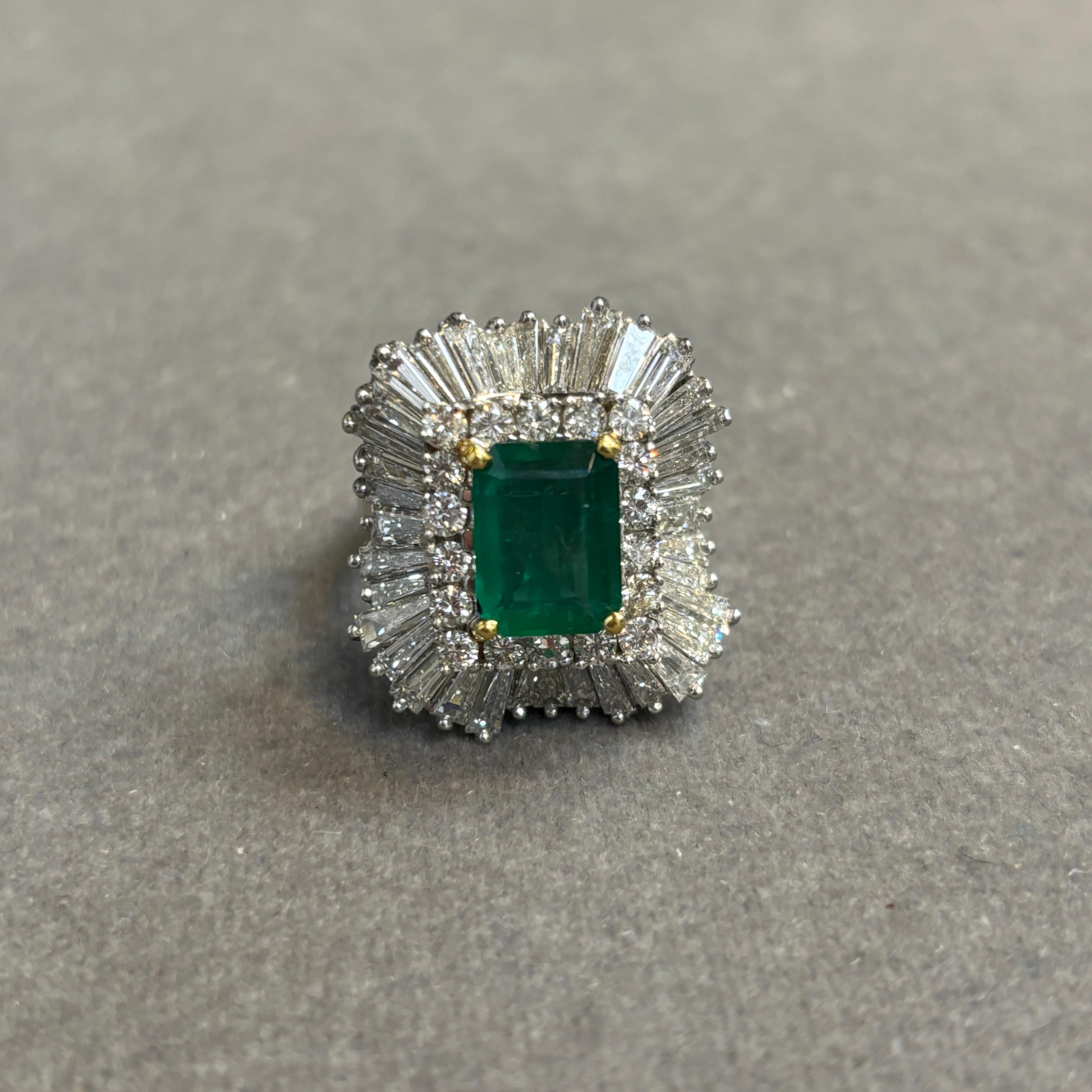 Emerald Ballerina Ring - image 9