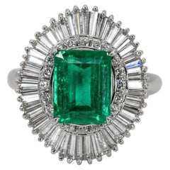 Emerald Ballerina Ring