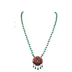 Emerald Beads and Enamel Pendant Beaded Necklace