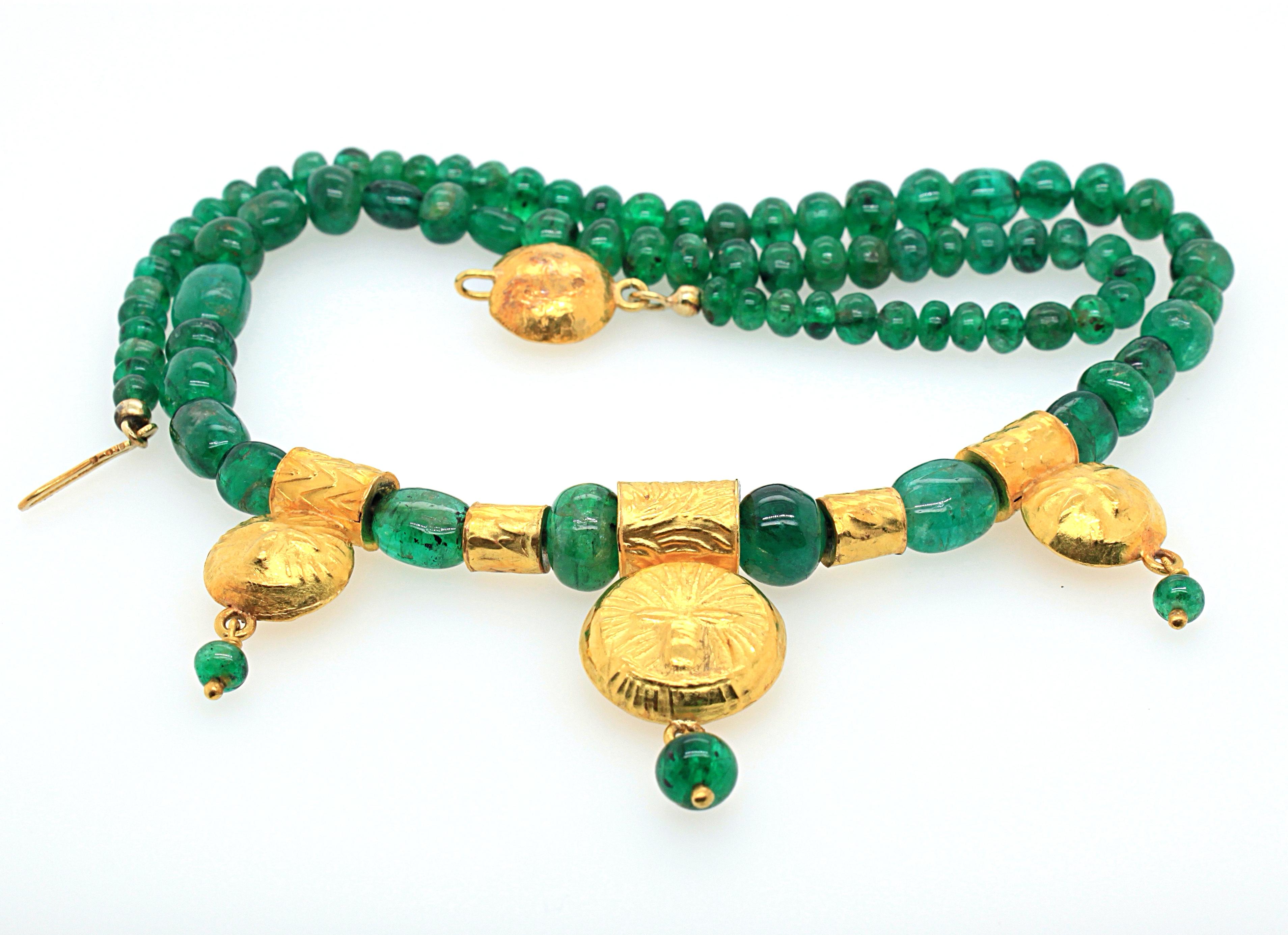 emerald beads gold necklace