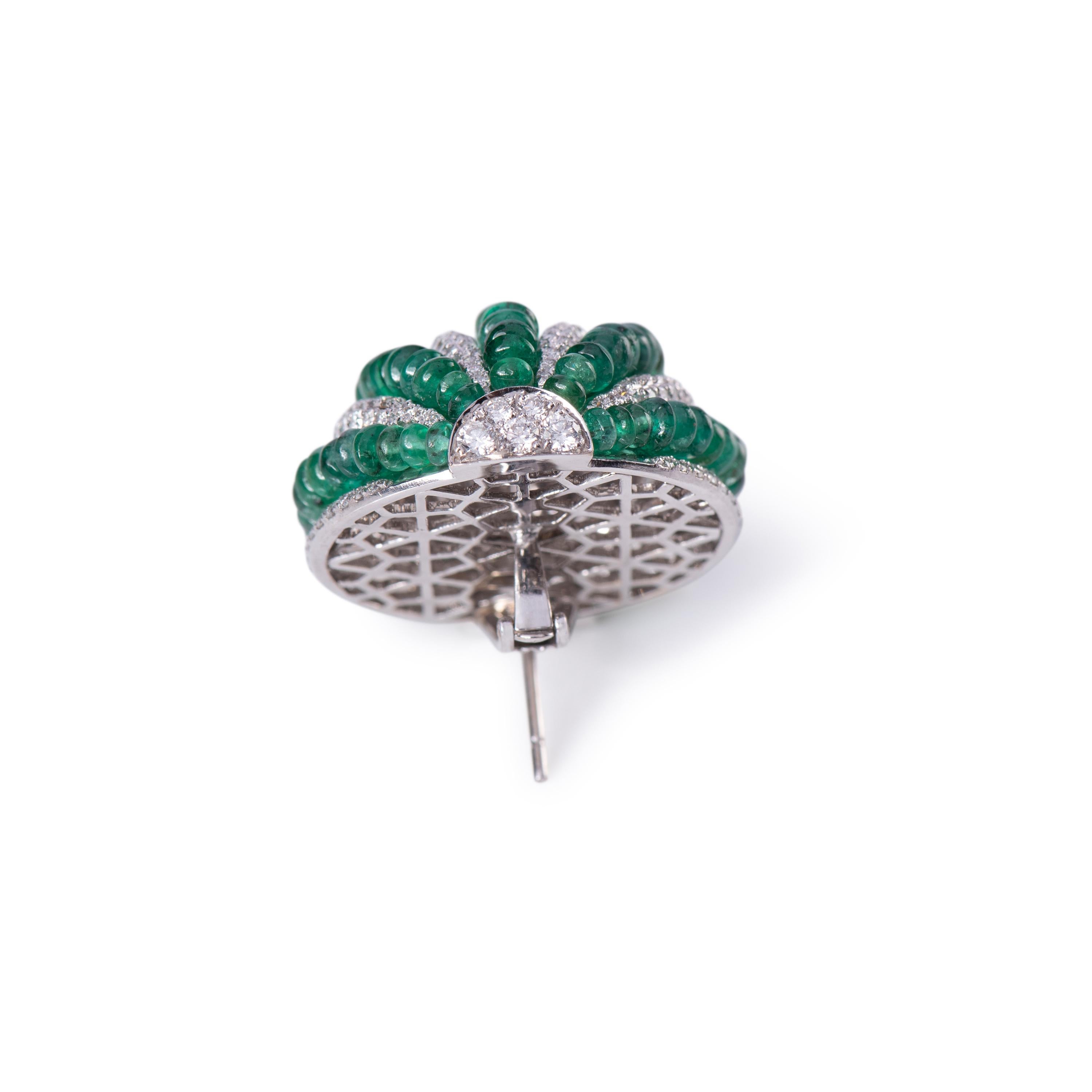 Emerald Beads Diamond Half Ball Earring In New Condition For Sale In New York, NY