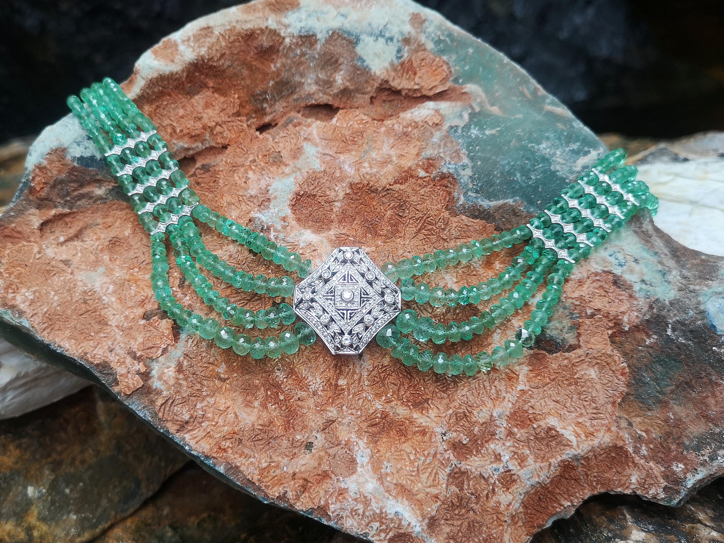 Smaragdperlen mit Diamant-Halskette in 18 Karat Weißgold gefasst im Zustand „Neu“ im Angebot in Bangkok, TH