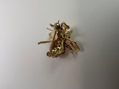 Emerald Bee Brooch Pin 14KT yellow gold