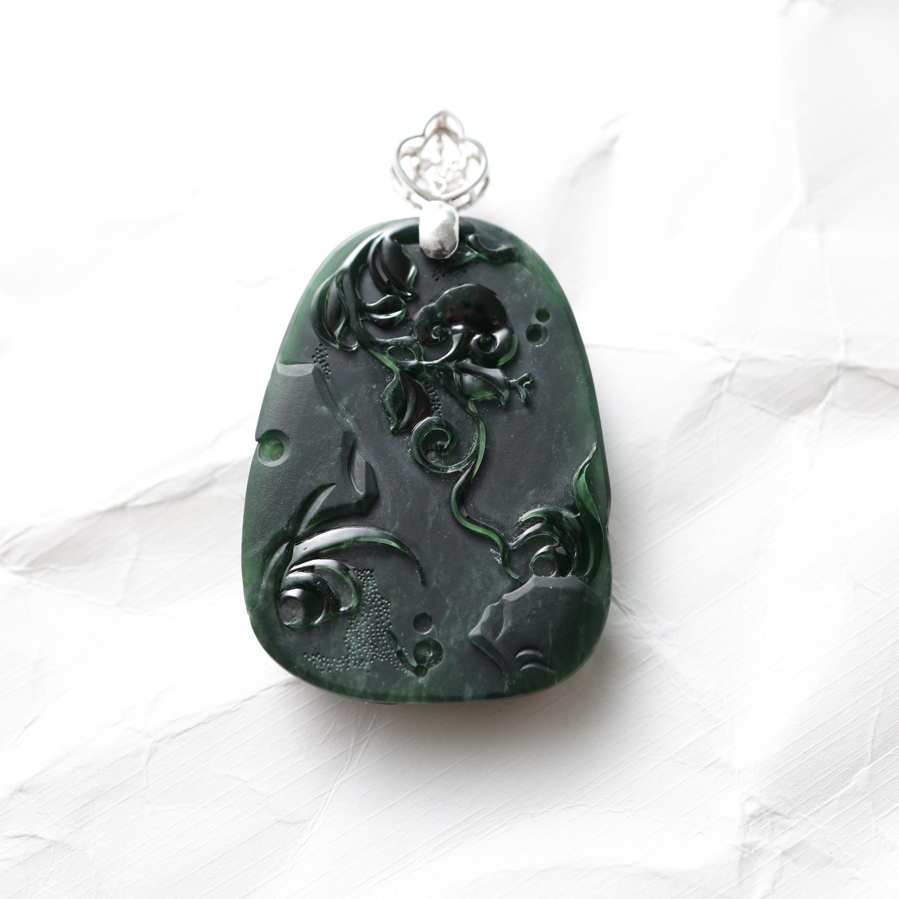 Emerald Black Jade Pendant Elaborately Three-Dimensional Carving, Certified  For Sale 1