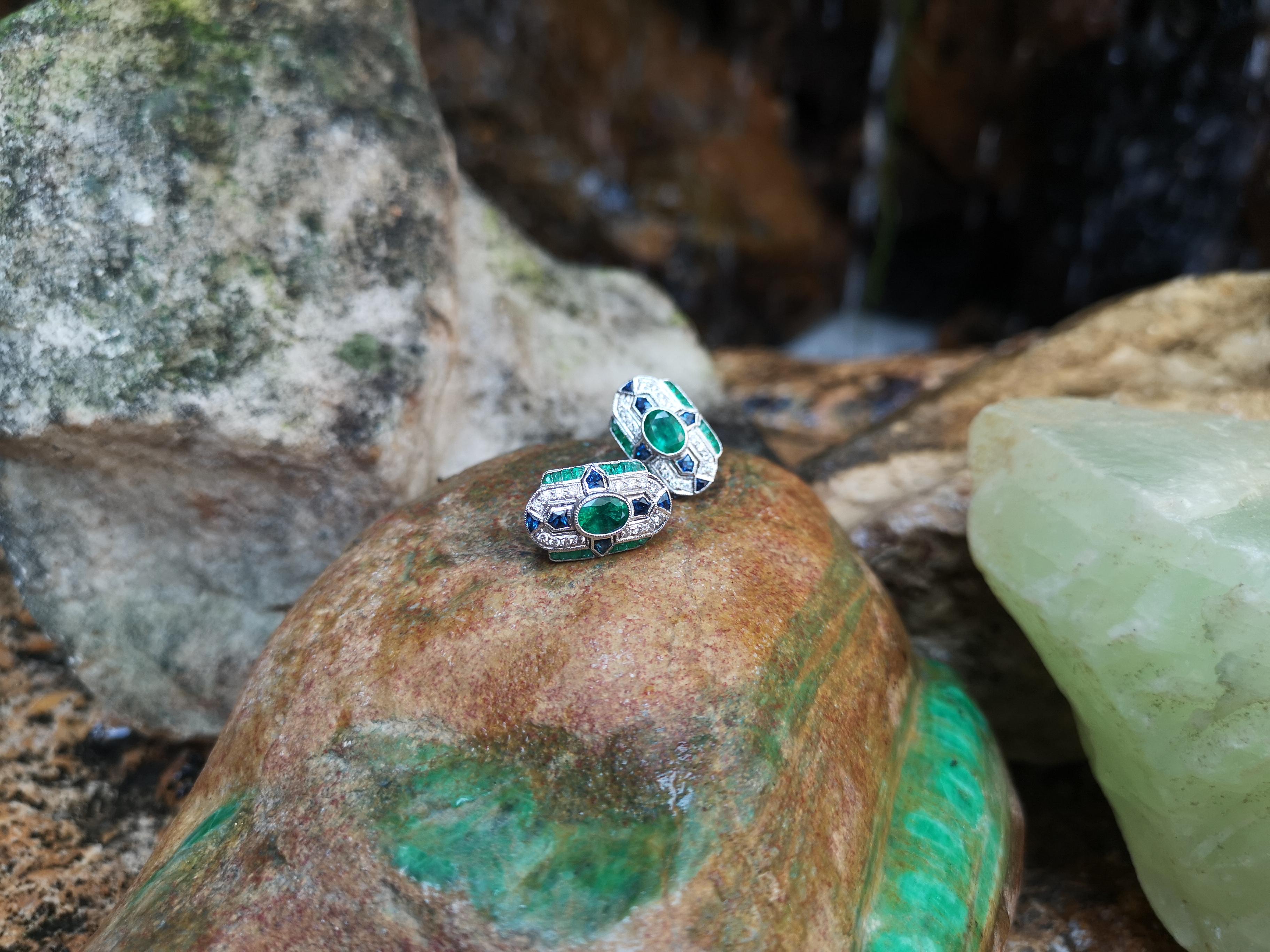 Art Deco Emerald, Blue Sapphire and Diamond Earrings Set in 18 Karat White Gold Settings