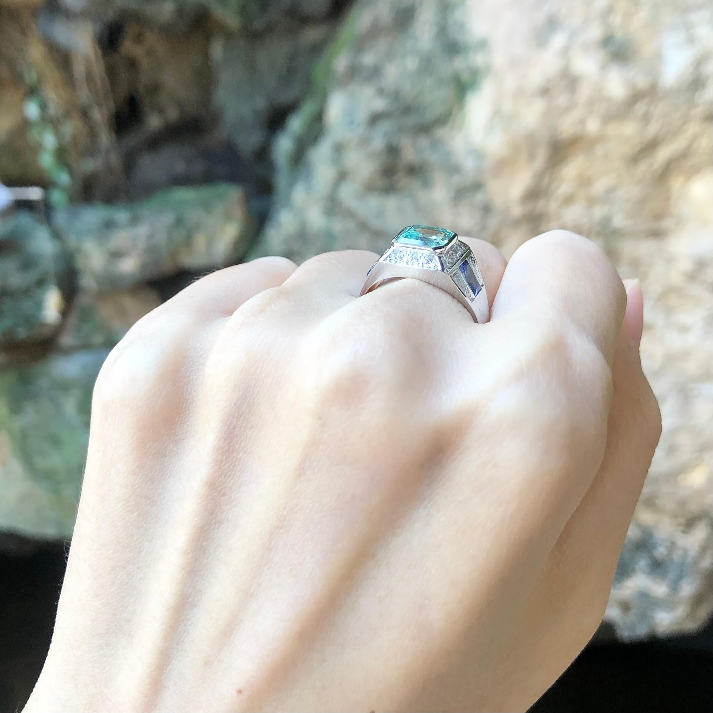 blue sapphire emerald and diamond combination