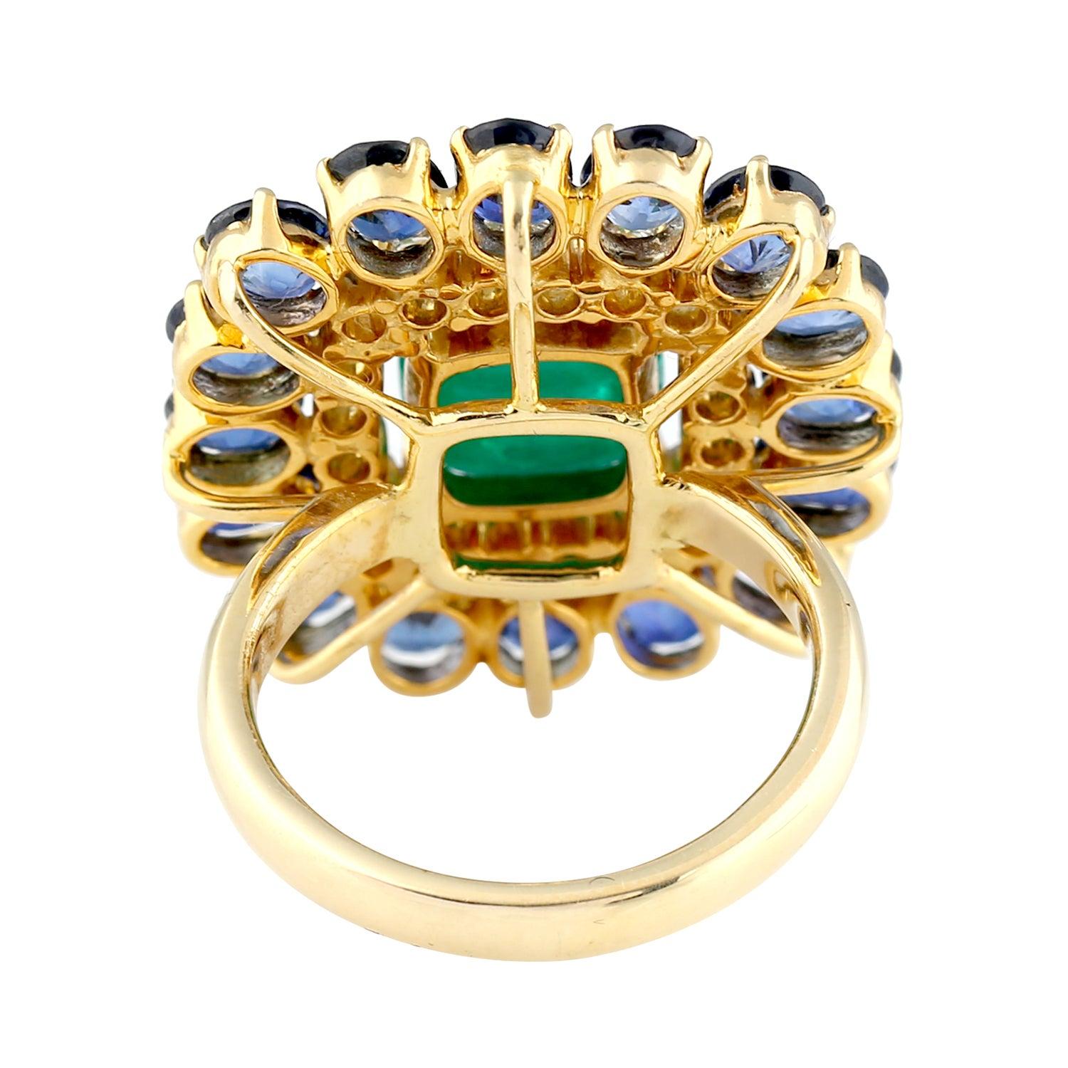 For Sale:  Emerald Blue Sapphire Diamond 14 Karat Gold Ring 2