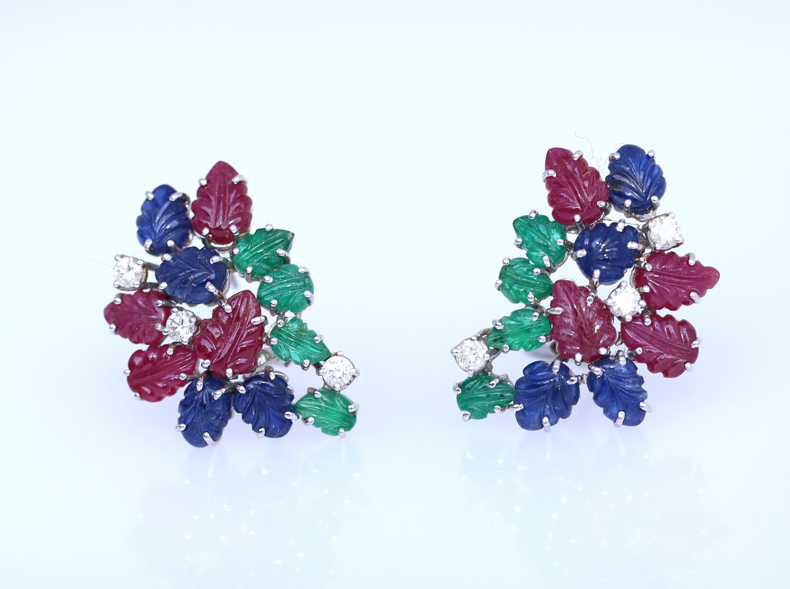 Emerald Diamonds Sapphire Ruby Tutti Frutti Necklace Earrings Set 18K, 1970 For Sale 3