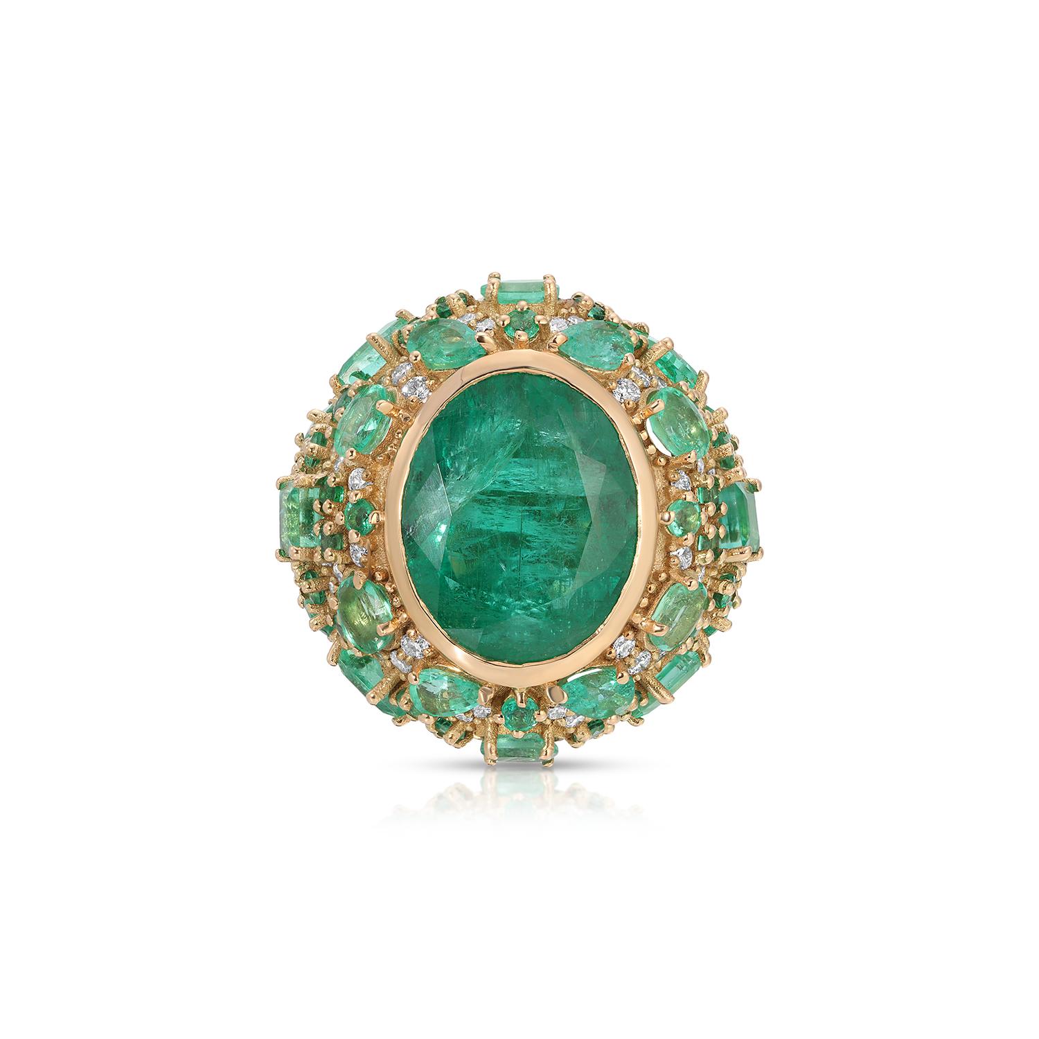 Modern Emerald Bomba Diamond Cocktail Ring For Sale