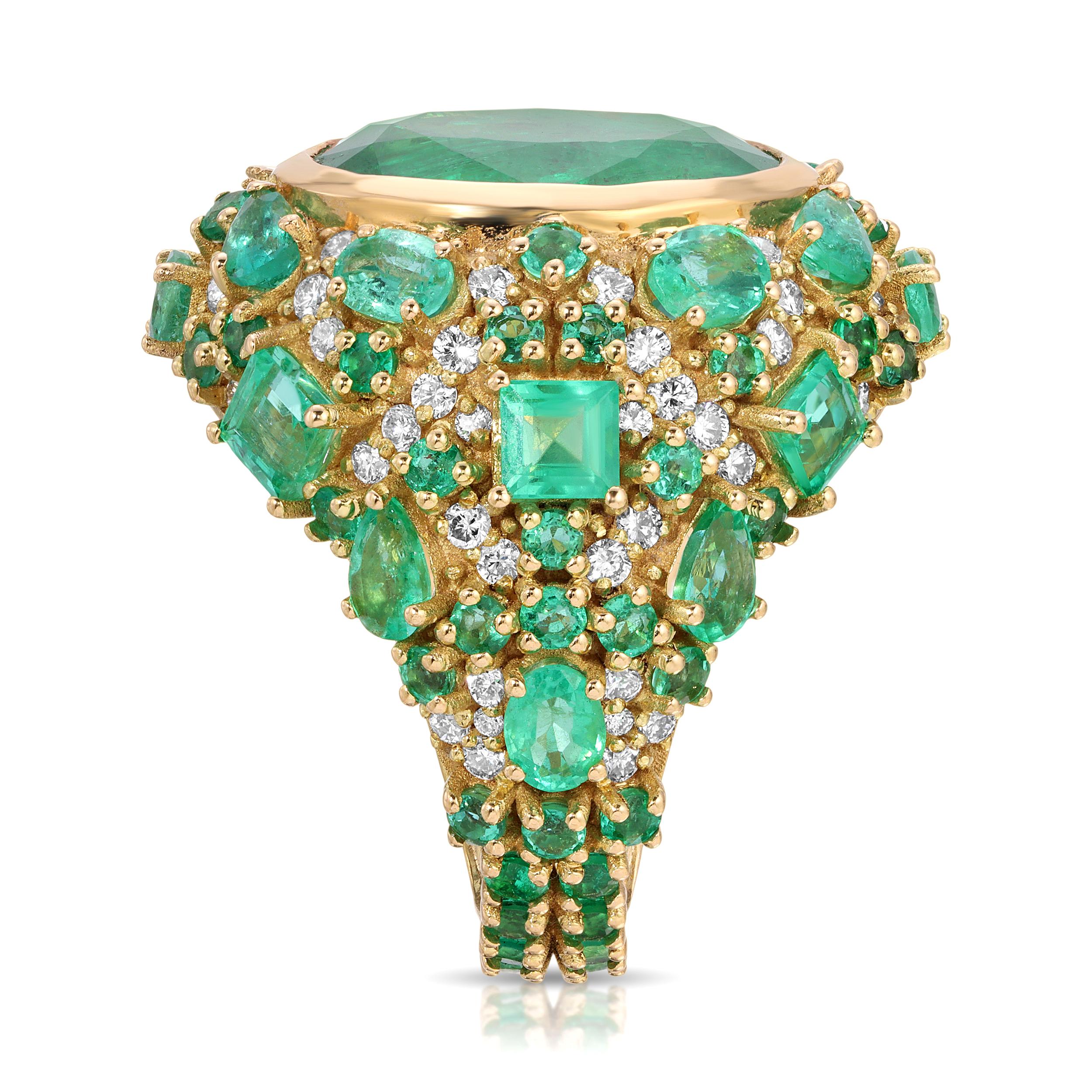 Mixed Cut Emerald Bomba Diamond Cocktail Ring For Sale