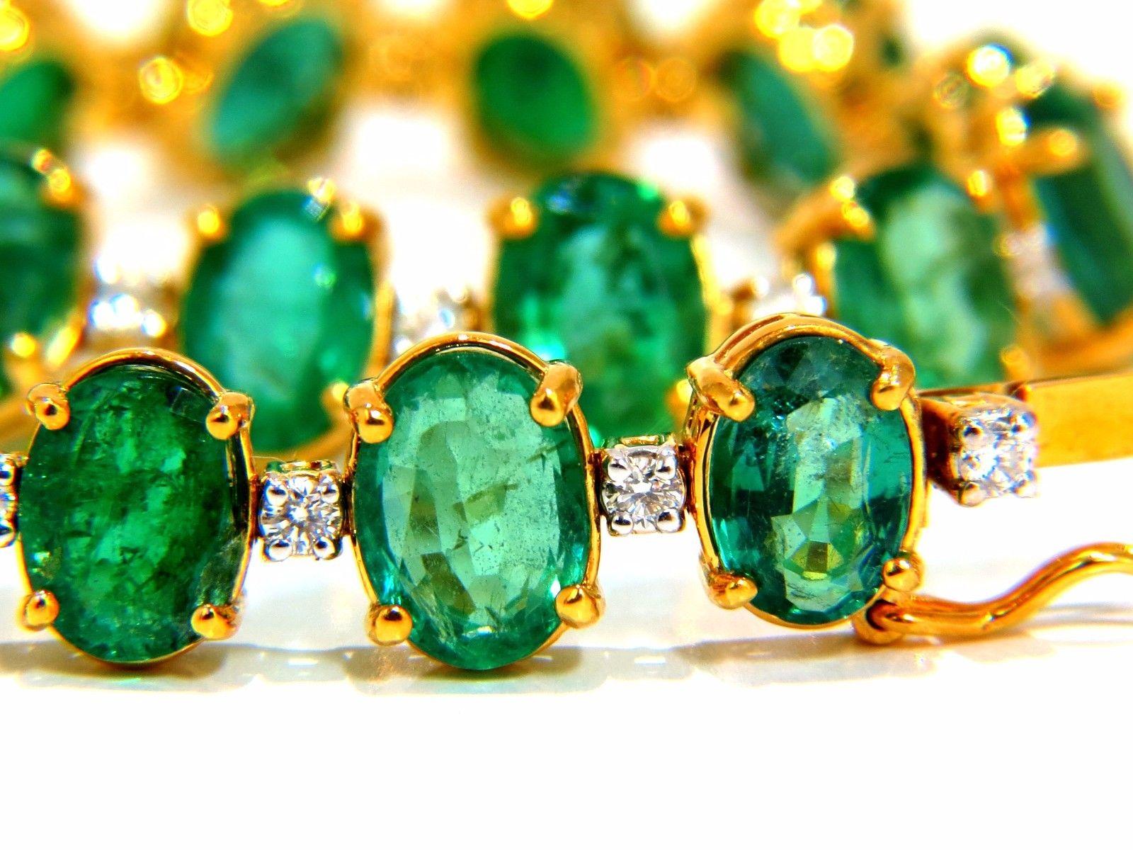 Women's or Men's Emerald bracelet 27.42ct & .75ct diamonds classic tennis 14kt. natural greens For Sale