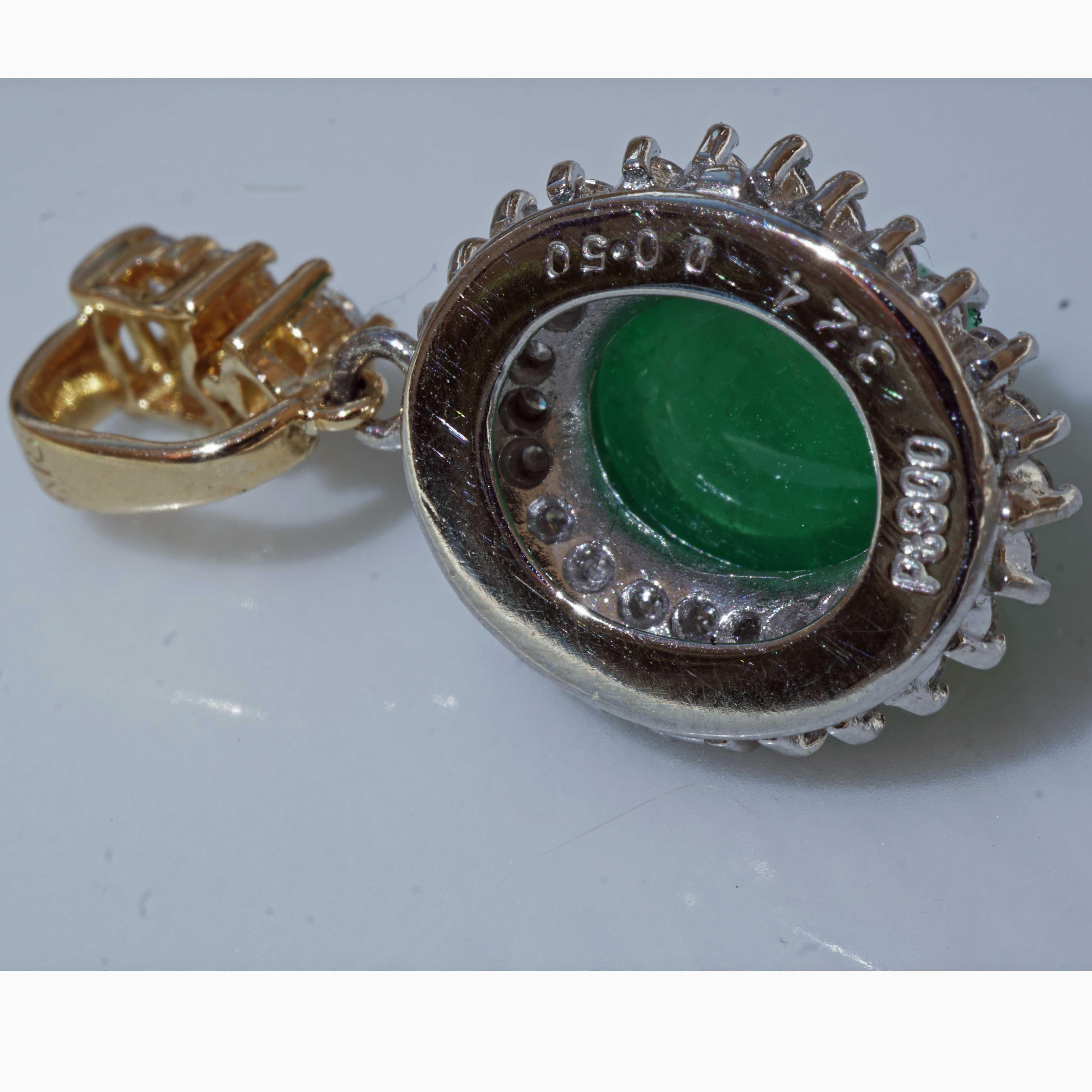 Smaragd Brilliant Anhänger in so heller Farbe 3,24 ct 0,50 ct TW VS Platinium (Cabochon) im Angebot
