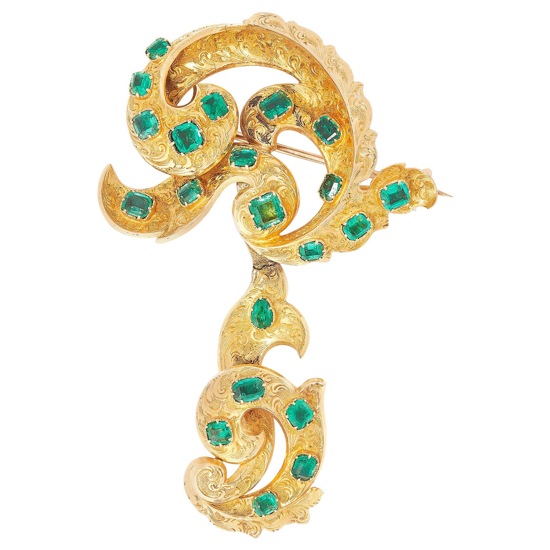 Emerald Brooch, 19th Century For Sale