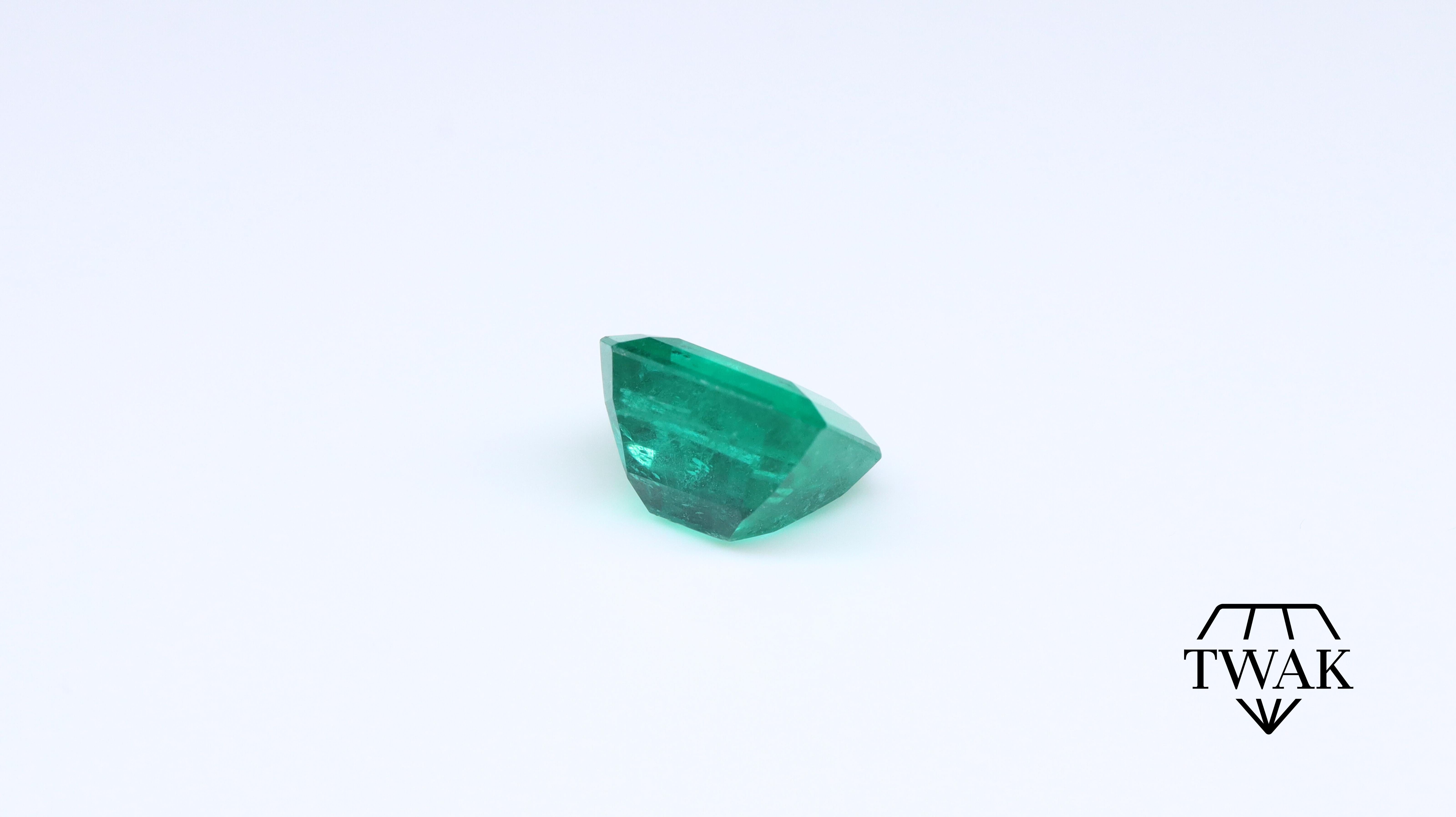 Smaragd ca. 9x8 mm 2,79ct Smaragd für Damen oder Herren im Angebot