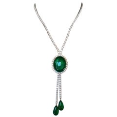 Halskette aus 18 Karat Gold mit Smaragd, Cabochon und Diamant