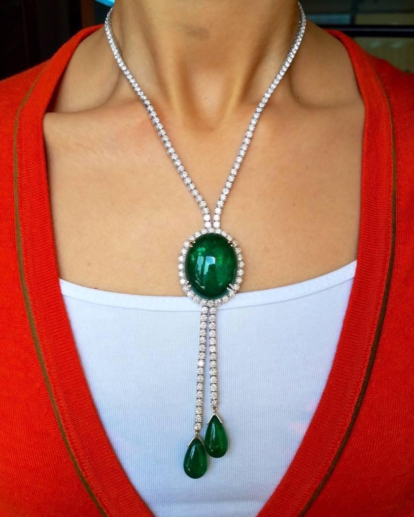 Oval Cut Emerald Cabochon and Diamond 18 Karat Gold Necklace For Sale