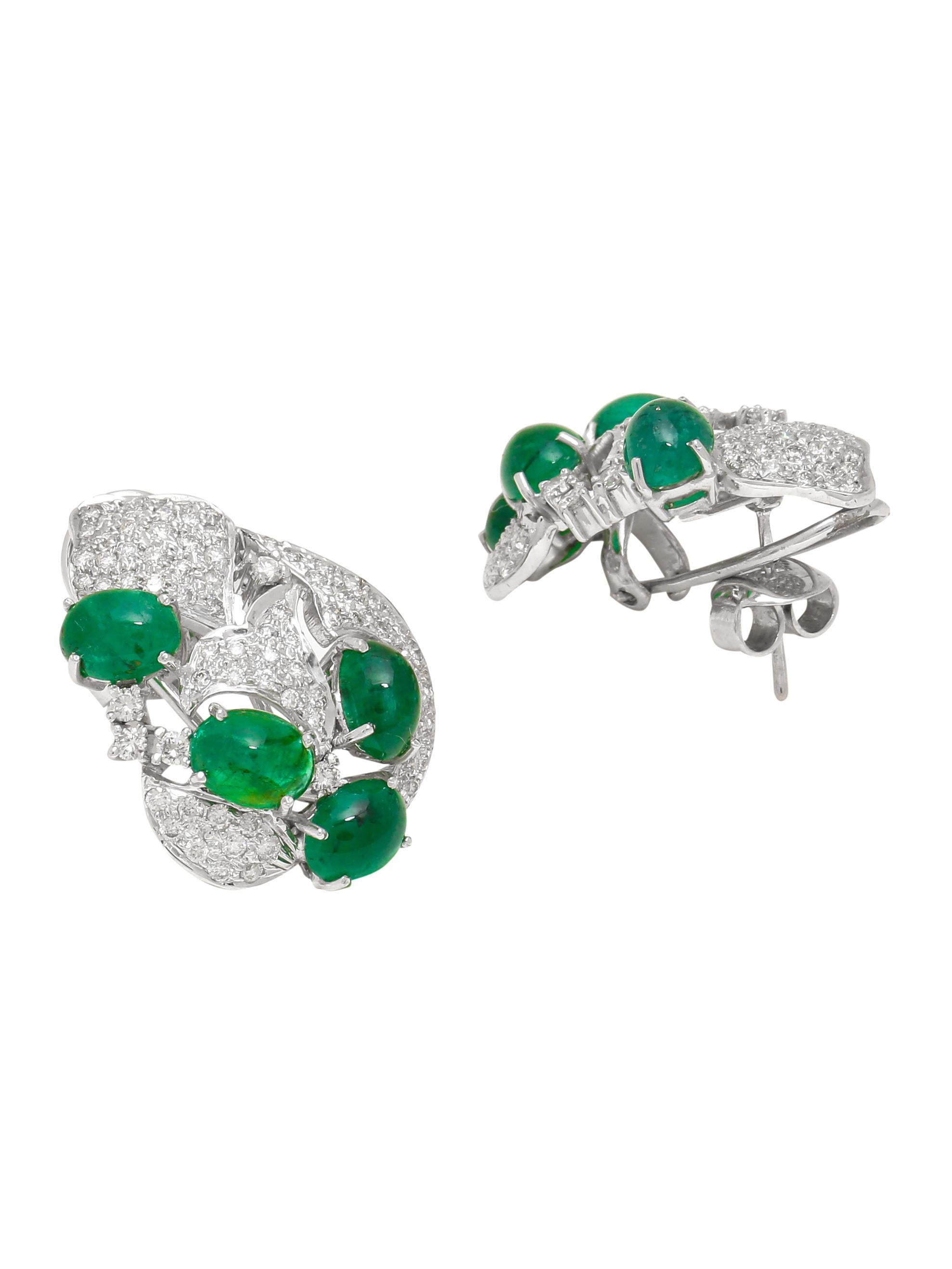 Modern Emerald Cabochon and Diamond Stud Earrings in 18 Karat White Gold For Sale