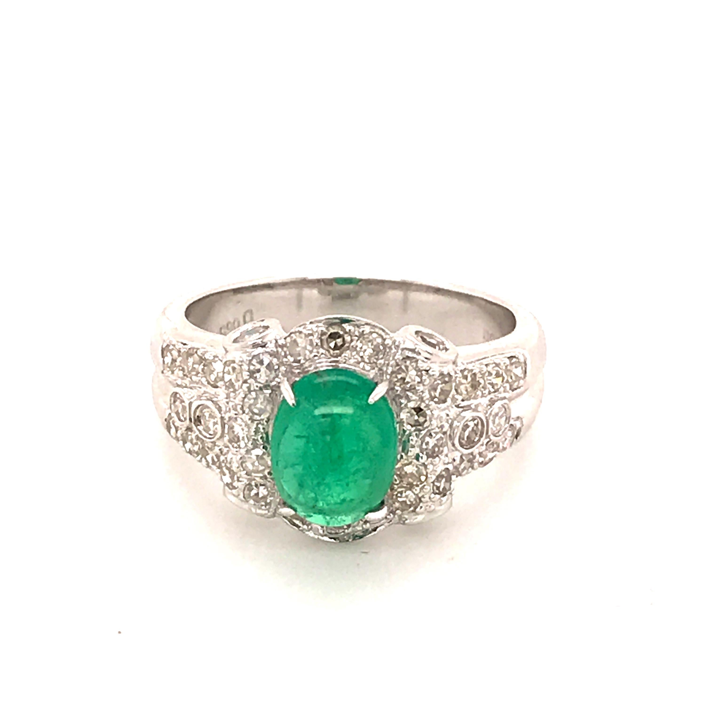 Emerald Cabochon and Diamond White Gold Engagement Ring For Sale 1