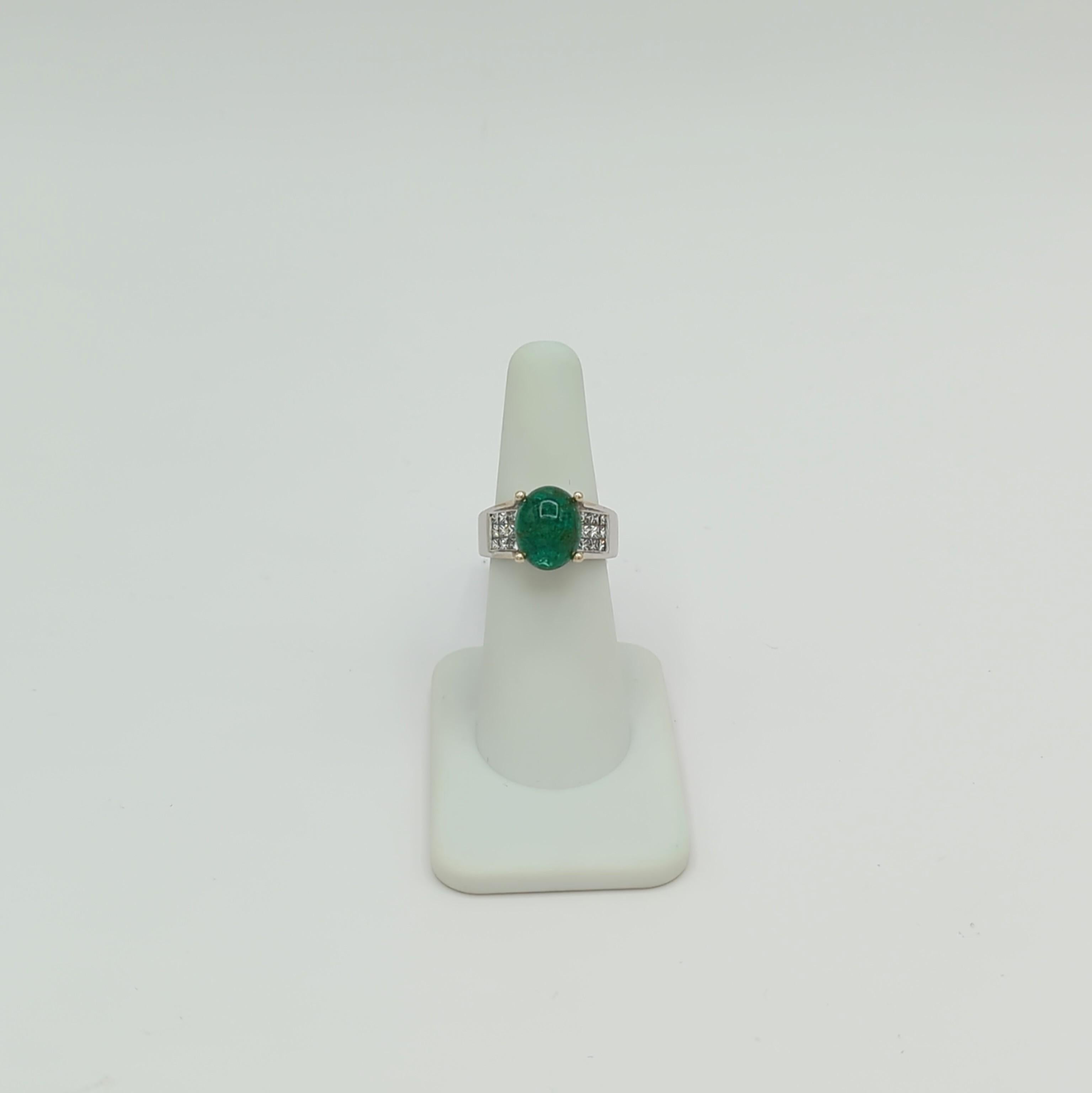 Emerald Cabochon and White Diamond Cocktail Ring in 18K White Gold For Sale 1