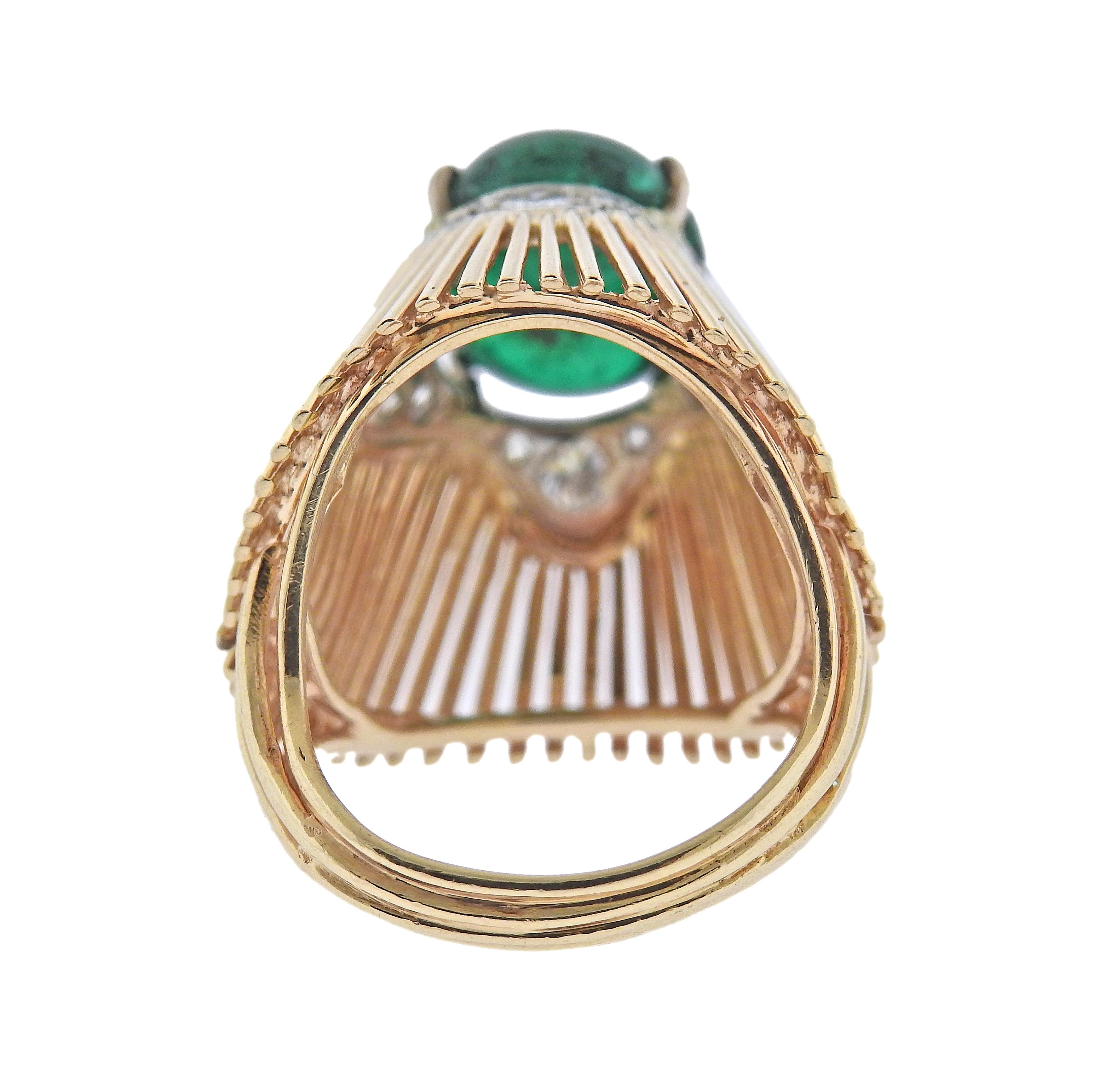 Emerald Cabochon Diamond Gold Cocktail Ring In Excellent Condition For Sale In New York, NY
